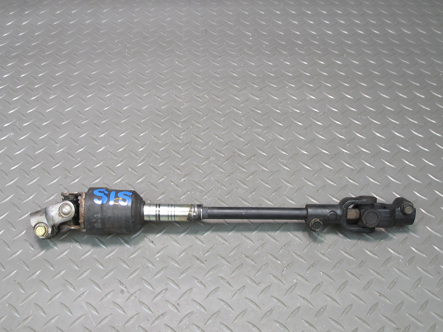 01-05 Lexus JCE10L IS300 Steering Column U Joint Linkage Shaft OEM