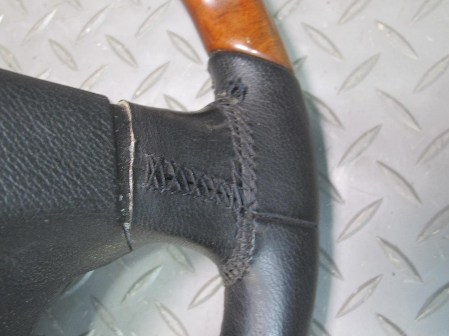 03-08 Mercedes R230 SL500R Leather Wood Steering Black OEM