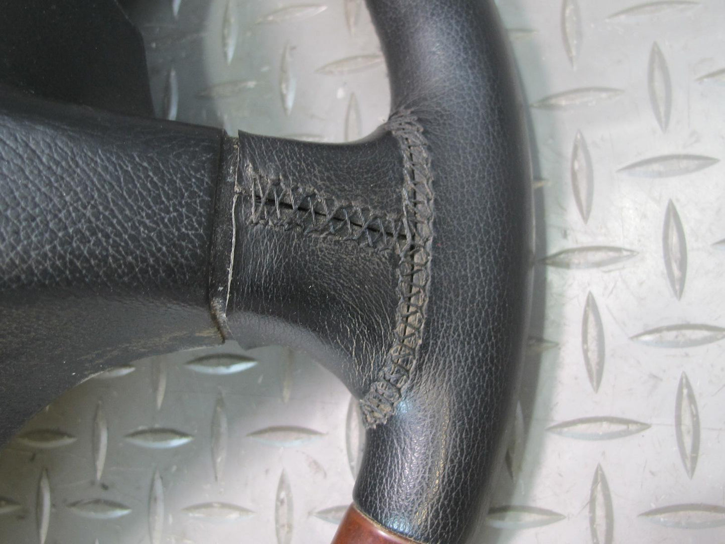 03-08 Mercedes R230 SL500R Leather Wood Steering Black OEM