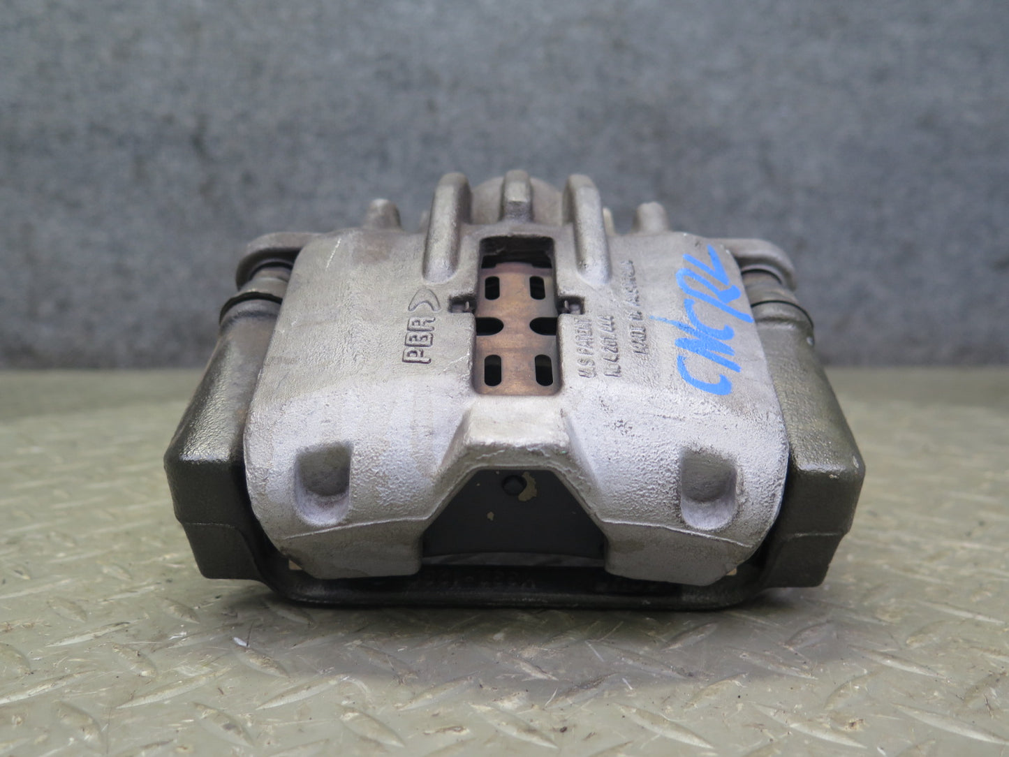 97-04 Chevrolet Corvette C5 Coupe Convert Set of 2 Rear Brake Caliper PBR OEM