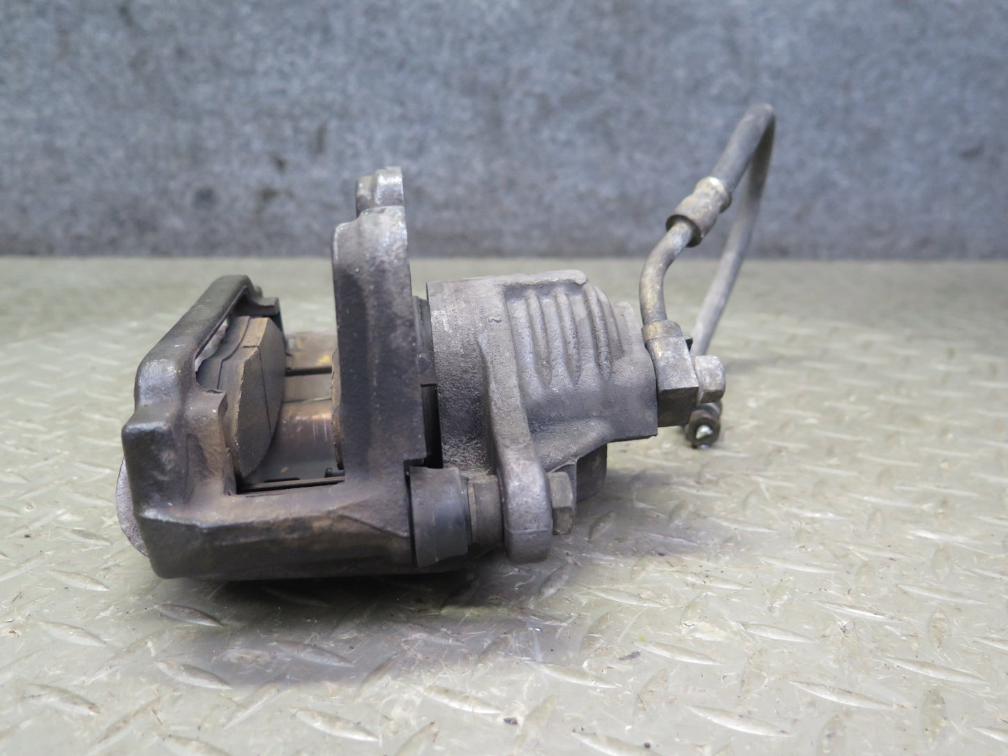 97-04 Chevrolet Corvette C5 Coupe Convert Set of 2 Rear Brake Caliper PBR OEM