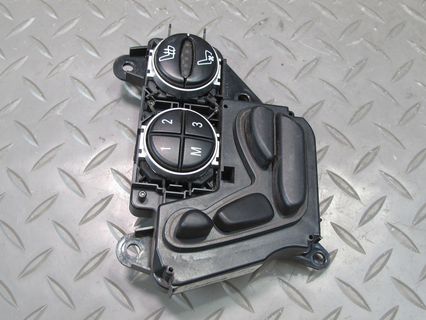 03-08 Mercedes R230 SL550 Front Left Driver Seat Adjust Memory Heat Switch OEM