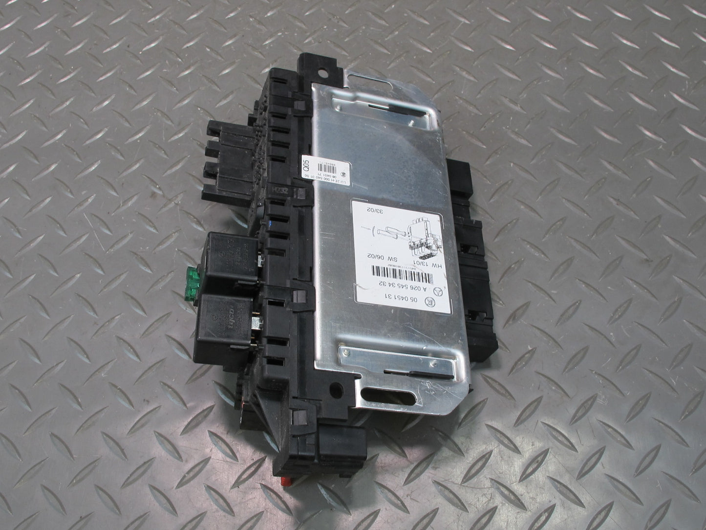 03-08 Mercedes R230 Rear SAM Fuse Relay Box Module 0265453432 OEM