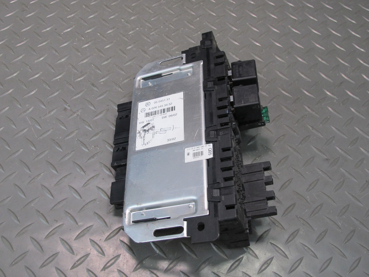 03-08 Mercedes R230 Rear SAM Fuse Relay Box Module 0265453432 OEM
