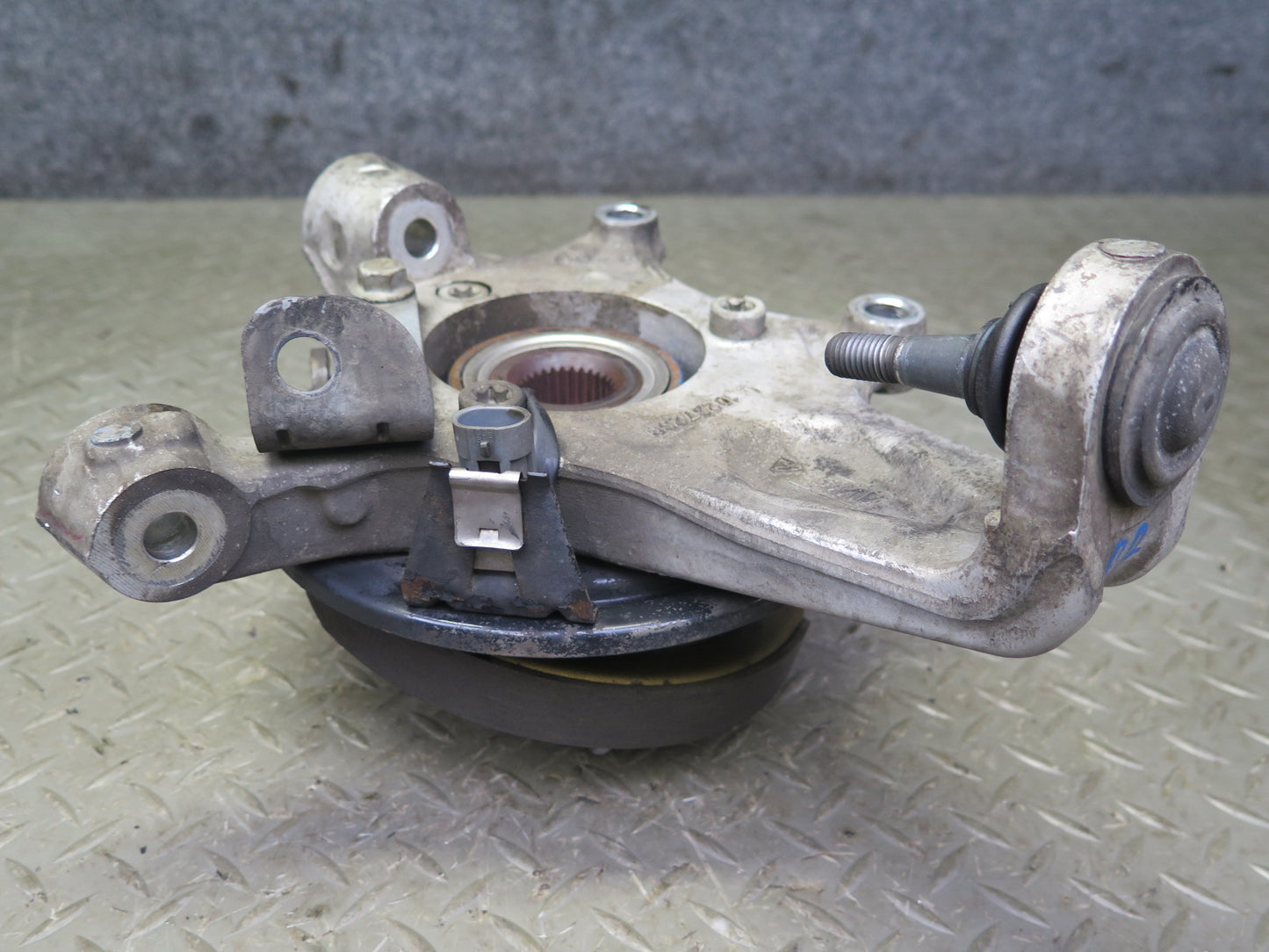 97-04 Chevrolet Corvette C5 Rear Right Spindle Knuckle Wheel Hub Bearing OEM