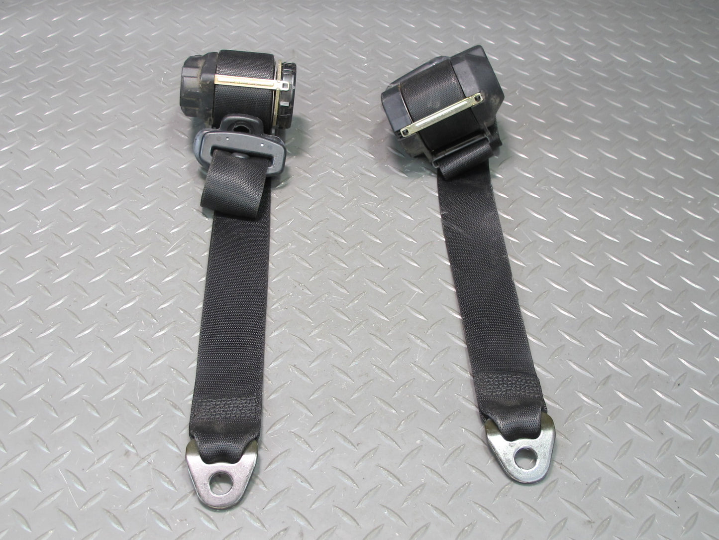 97-01 PORSCHE BOXSTER 986 FRONT LEFT & RIGHT SIDE SEATBELT RETRACTOR SET OEM