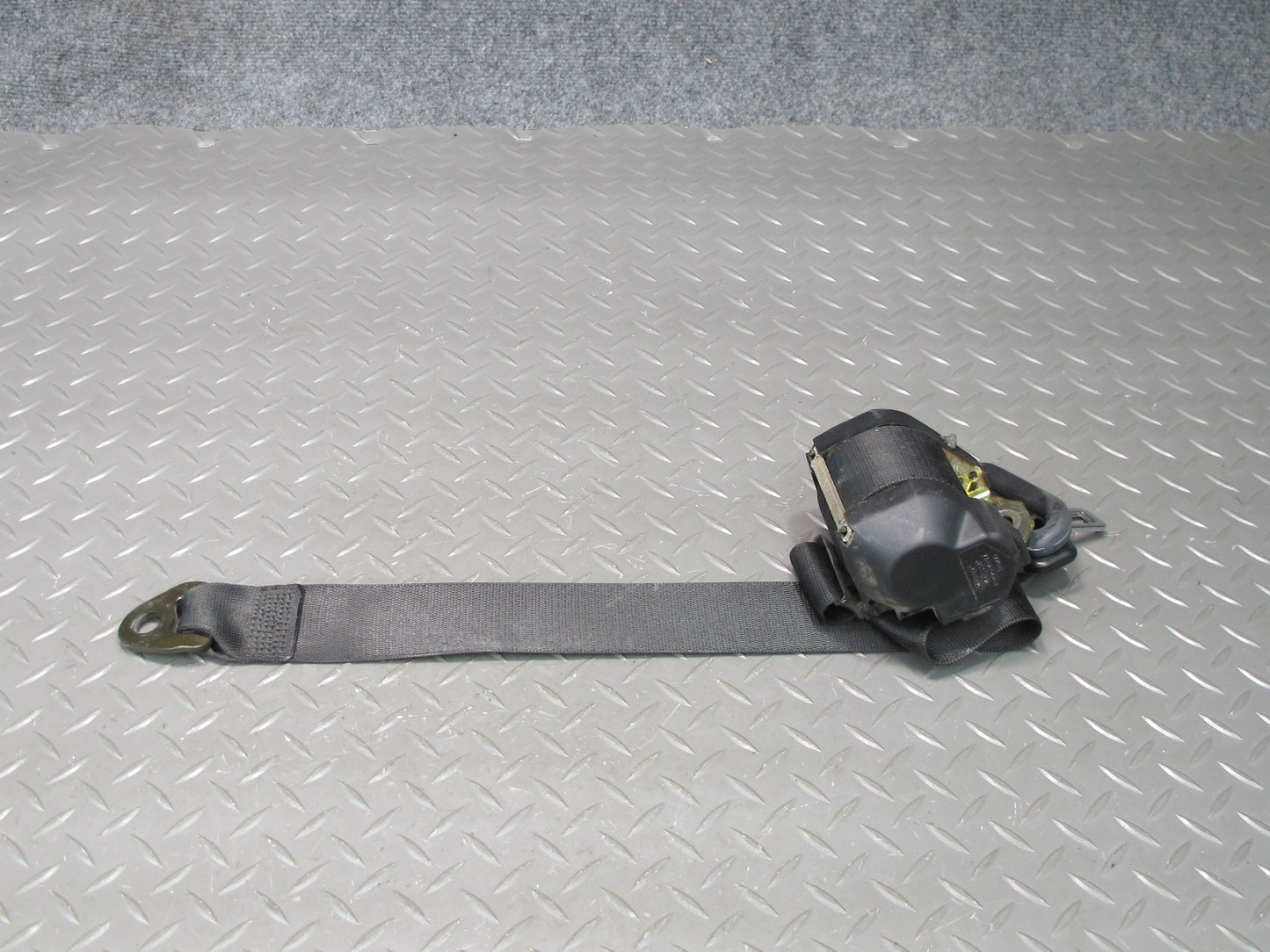 97-01 PORSCHE BOXSTER 986 FRONT LEFT & RIGHT SIDE SEATBELT RETRACTOR SET OEM