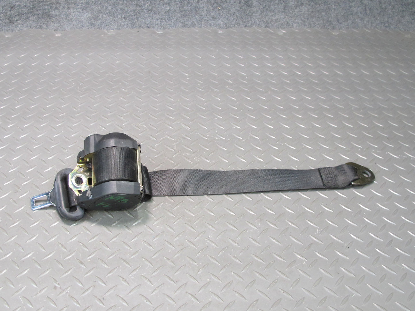 97-01 PORSCHE BOXSTER 986 FRONT LEFT & RIGHT SIDE SEATBELT RETRACTOR SET OEM