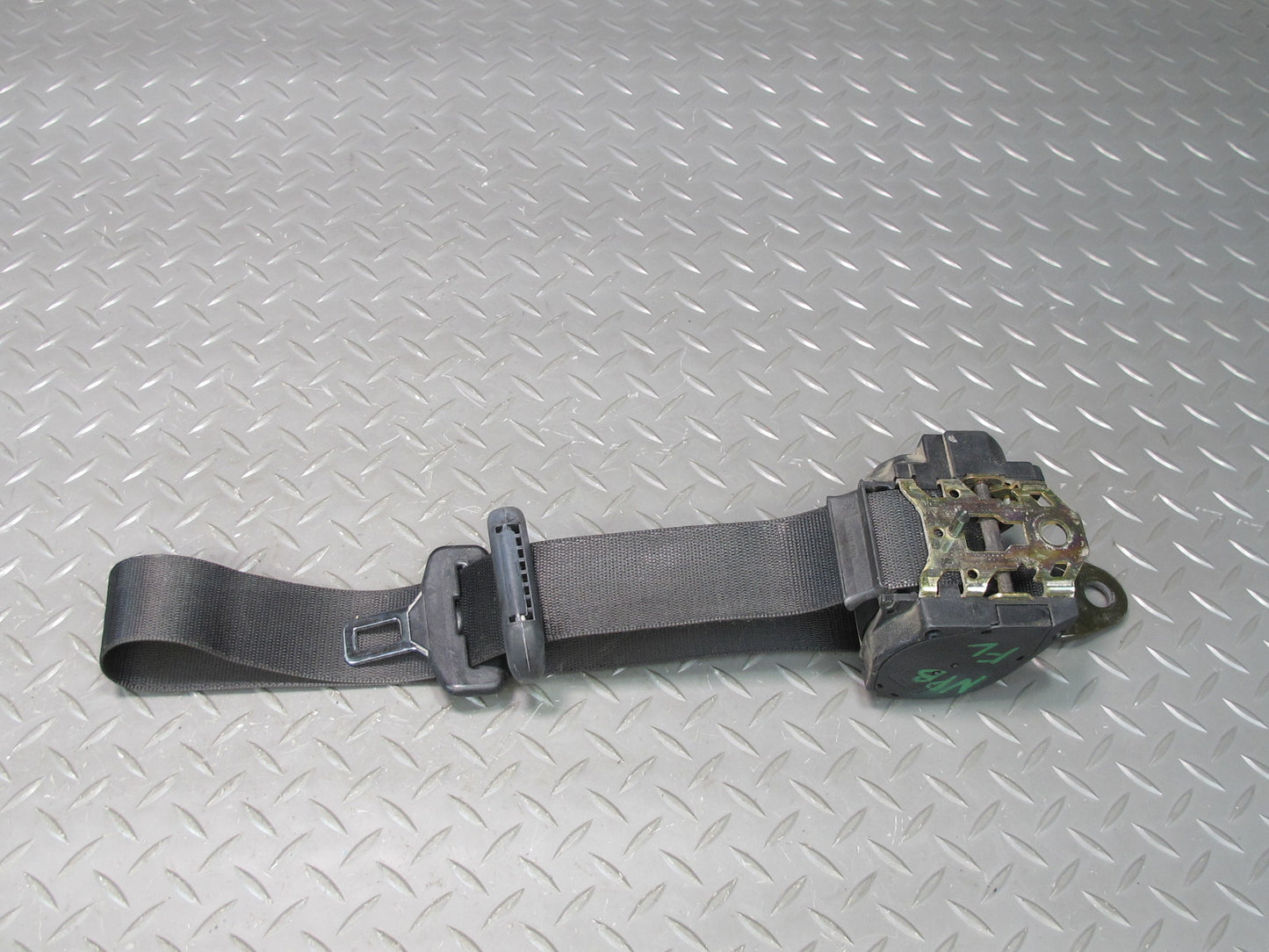 97-01 PORSCHE BOXSTER 986 FRONT LEFT & RIGHT SIDE SEATBELT RETRACTOR SET OEM