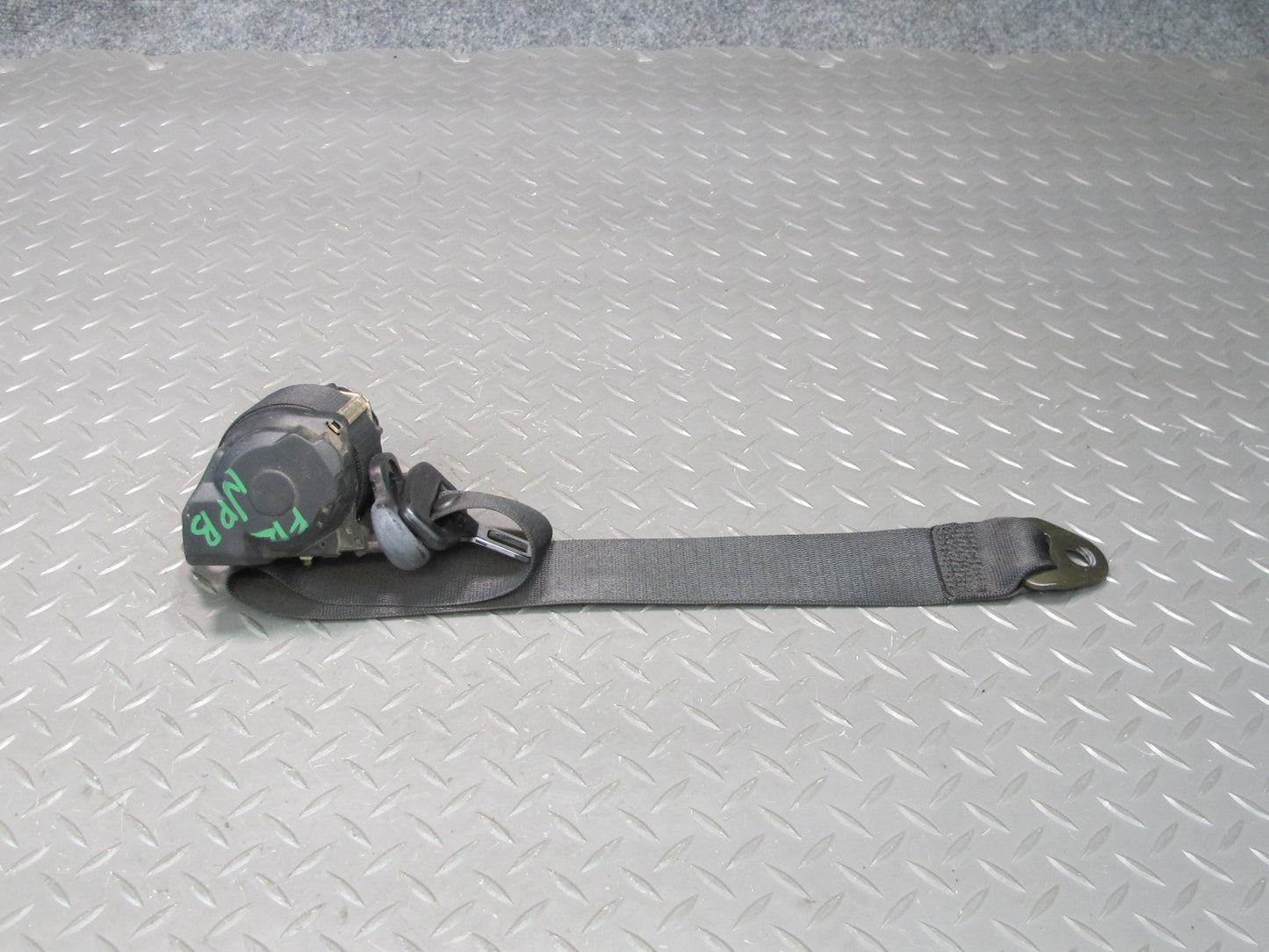 97-01 PORSCHE BOXSTER 986 FRONT LEFT & RIGHT SIDE SEATBELT RETRACTOR SET OEM