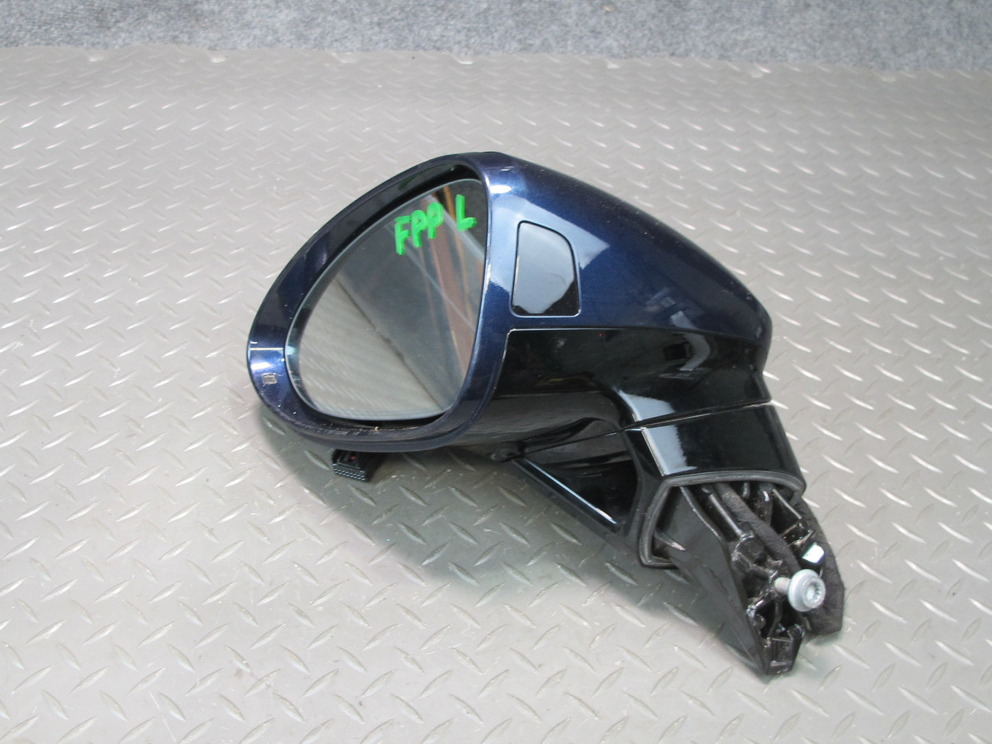 17-23 Porsche Panamera 971 Front Left Exterior Side View Mirror w Blind Spot