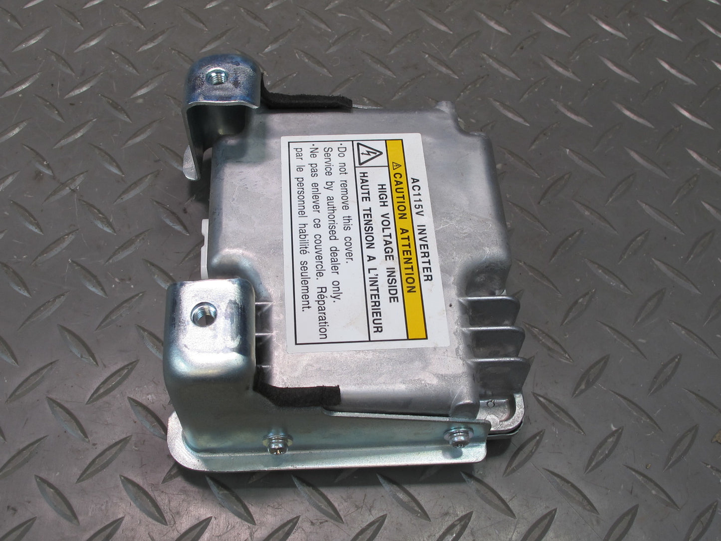 2003-2009 Lexus UZJ120L GX470 High Voltage 115V Inverter Control Module