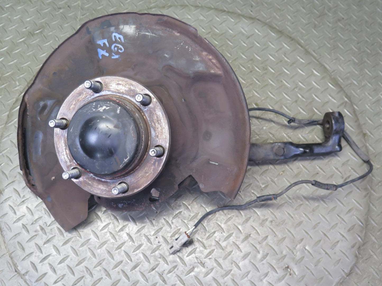 2003-2009 Lexus UZJ120L GX470 Front Left Spindle Knuckle Wheel Hub Bearing