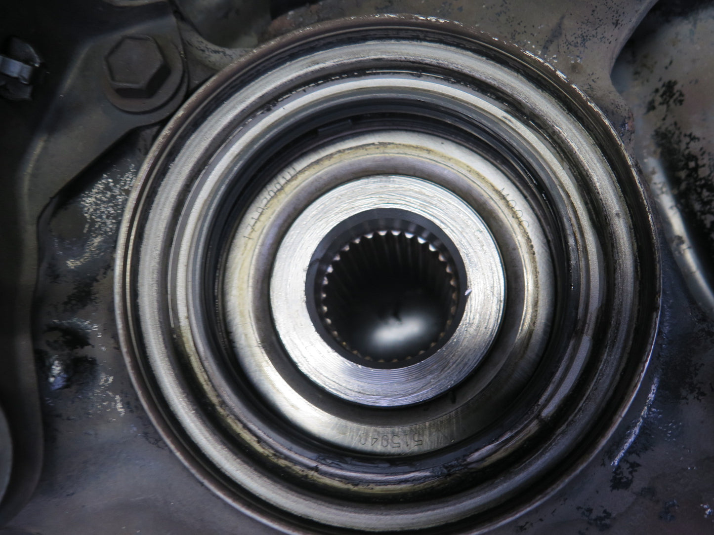 2003-2009 Lexus UZJ120L GX470 Front Left Spindle Knuckle Wheel Hub Bearing