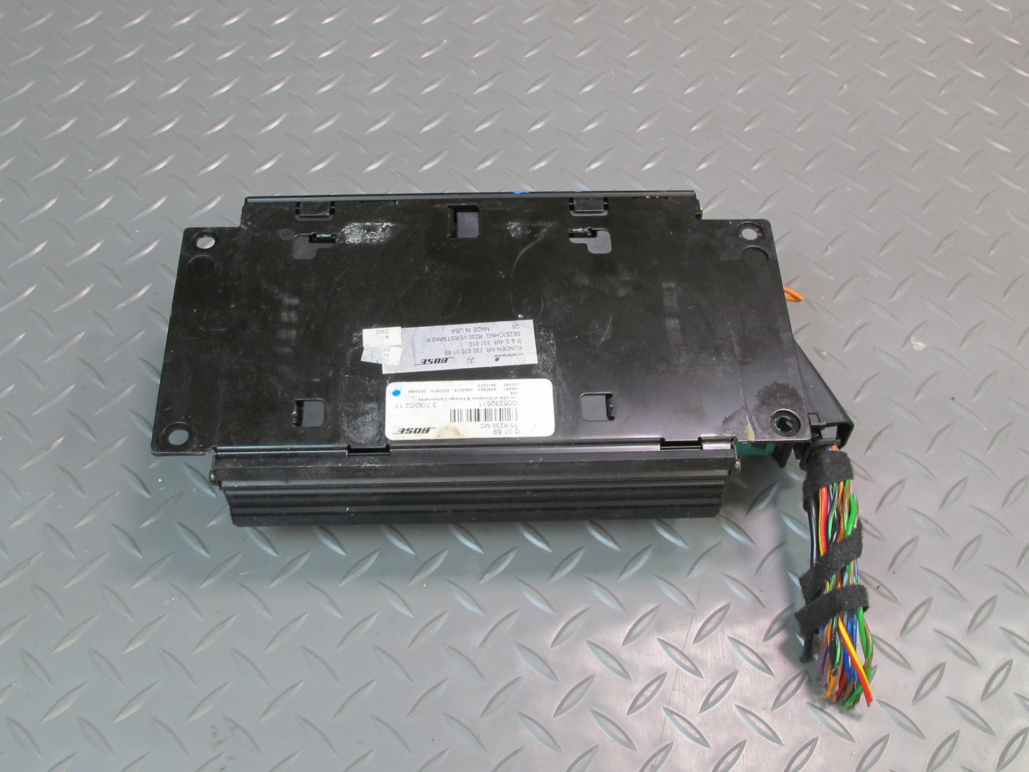 03-04 Mercedes R230 SL500 Bose Audio Radio Amplifier AMP 2308200189 OEM