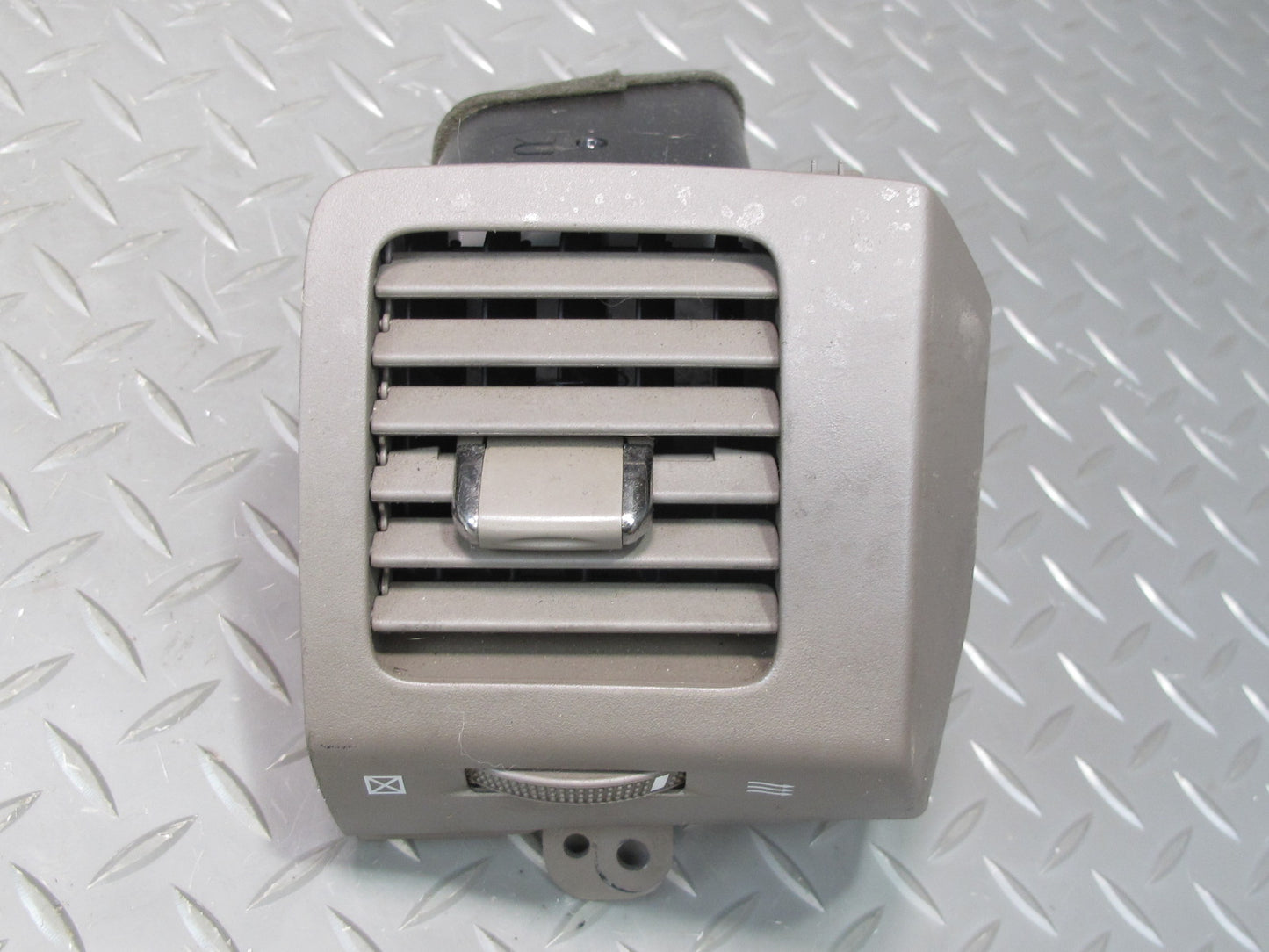 2003-2009 Lexus GX470 Dash Front Left Center Right Side A/C Heater Air Vent Set