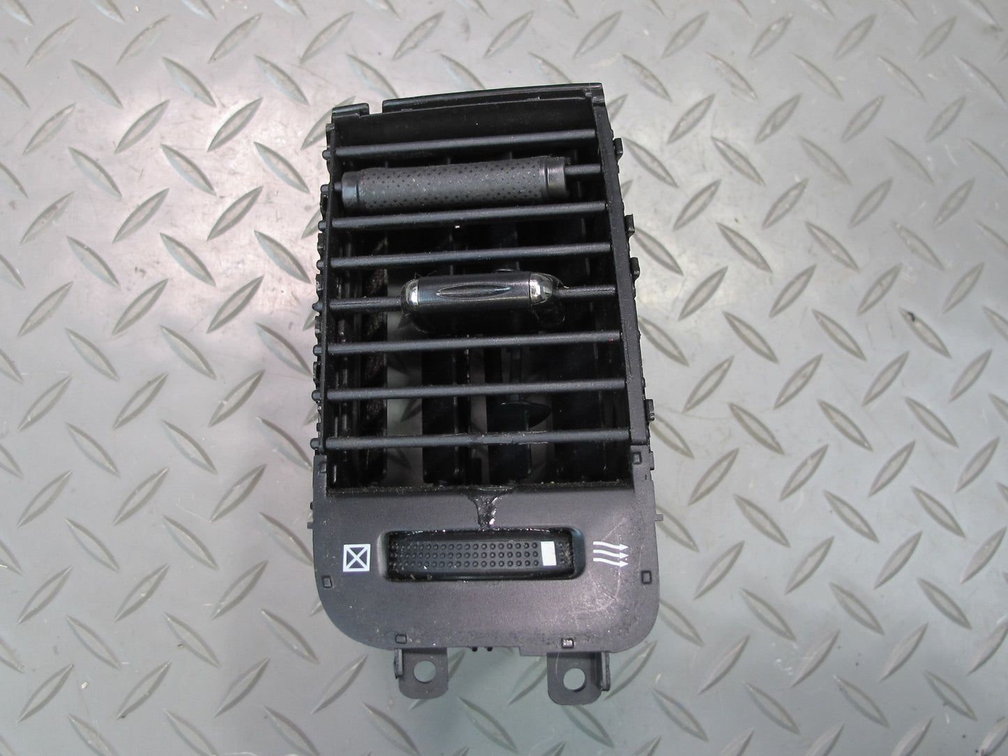 2003-2009 Lexus GX470 Dash Front Left Center Right Side A/C Heater Air Vent Set