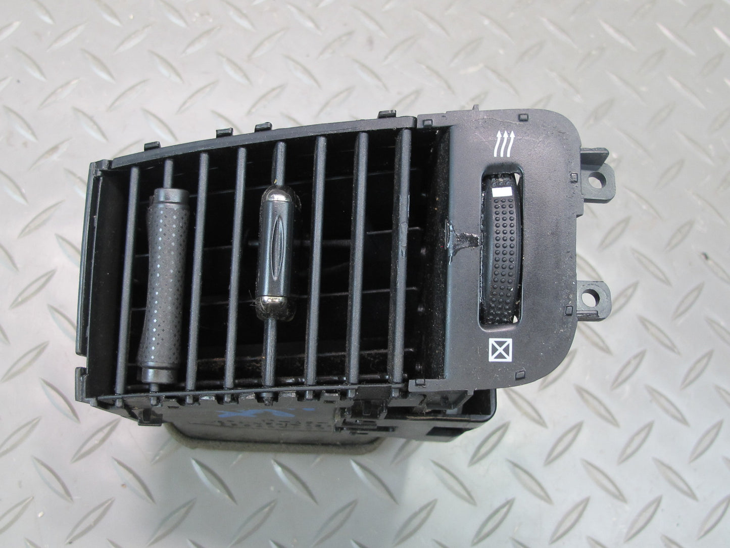 2003-2009 Lexus GX470 Dash Front Left Center Right Side A/C Heater Air Vent Set