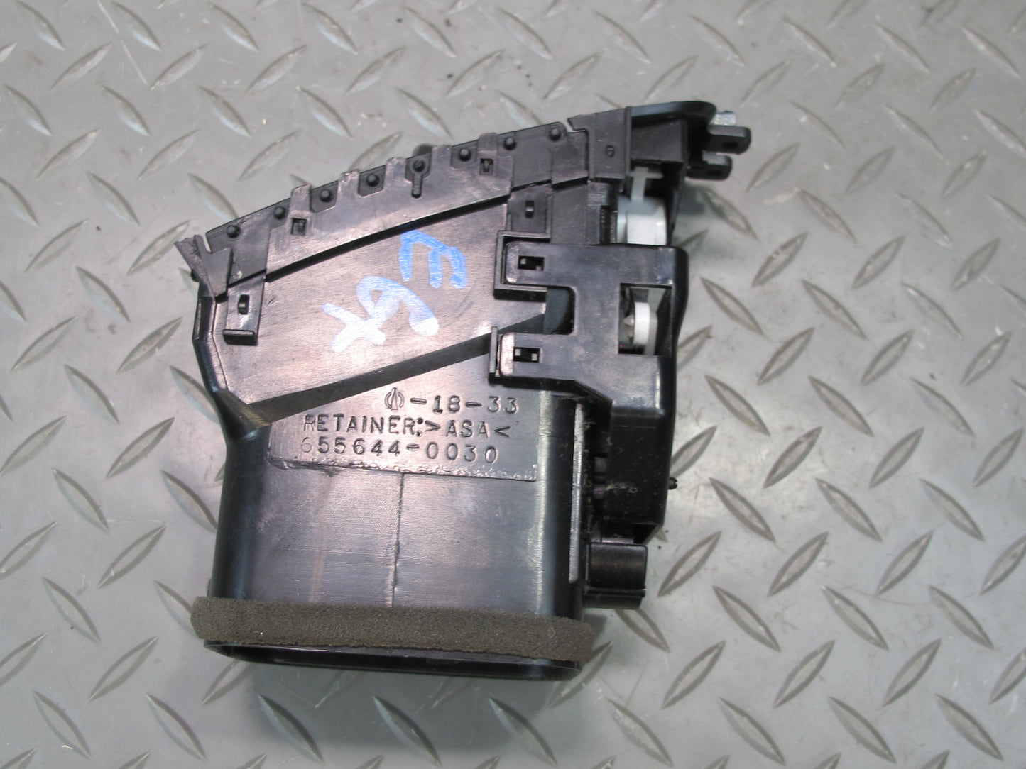 2003-2009 Lexus GX470 Dash Front Left Center Right Side A/C Heater Air Vent Set