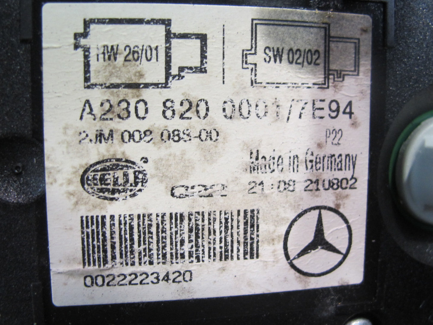 03-06 Mercedes R230 SL500 Overhead Console Dome Reading Light Gray OEM