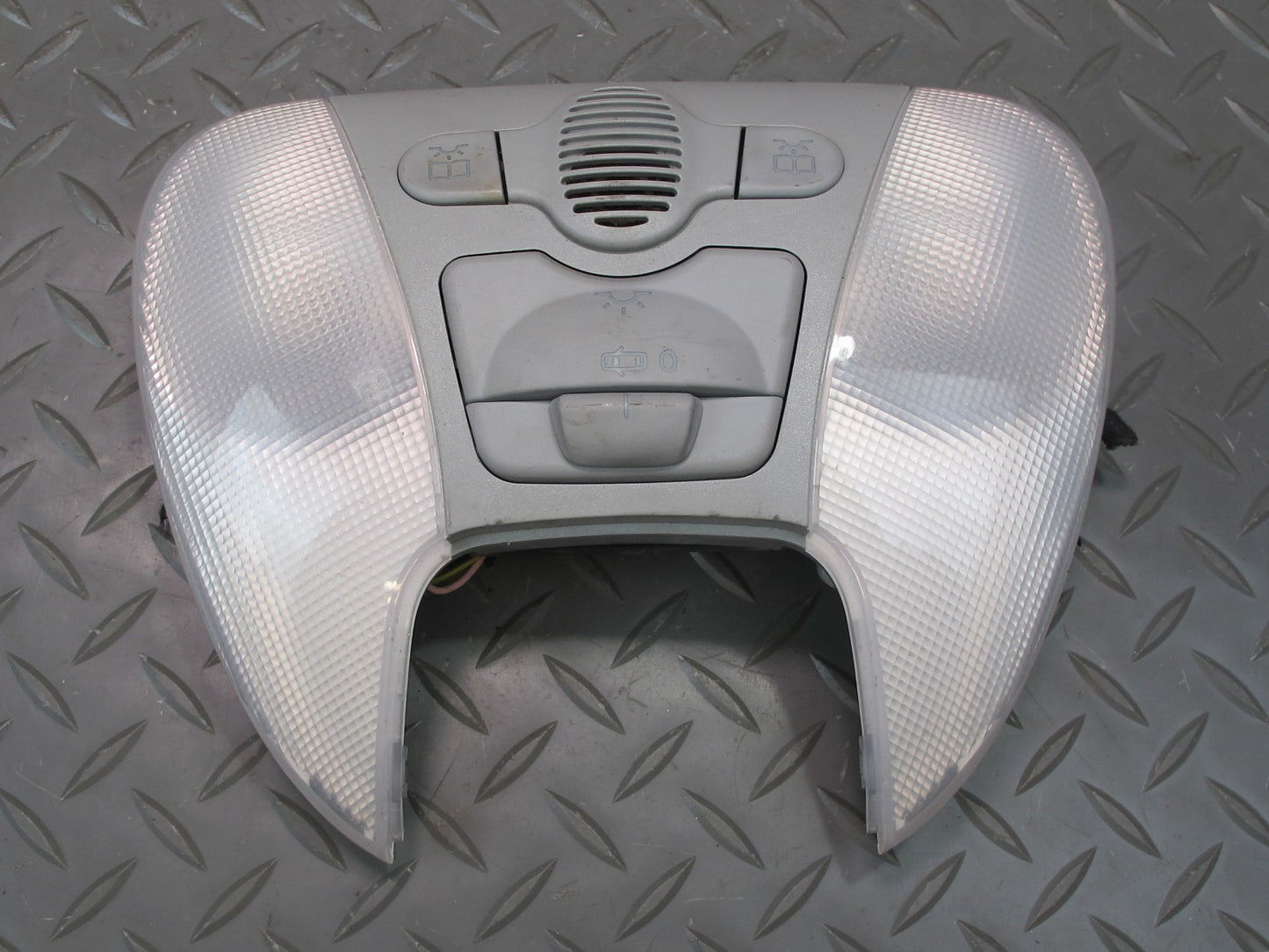 03-06 Mercedes R230 SL500 Overhead Console Dome Reading Light Gray OEM
