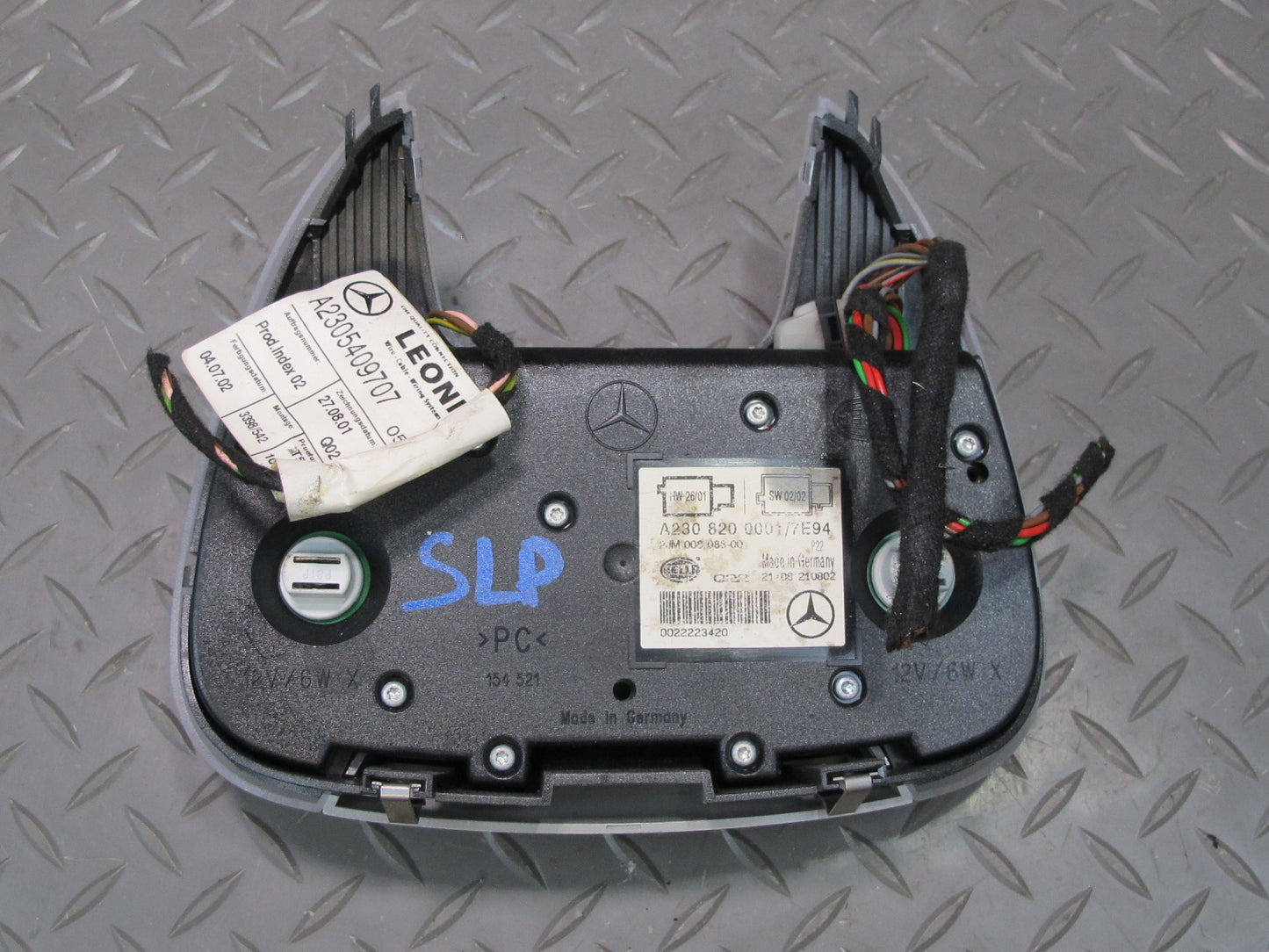 03-06 Mercedes R230 SL500 Overhead Console Dome Reading Light Gray OEM