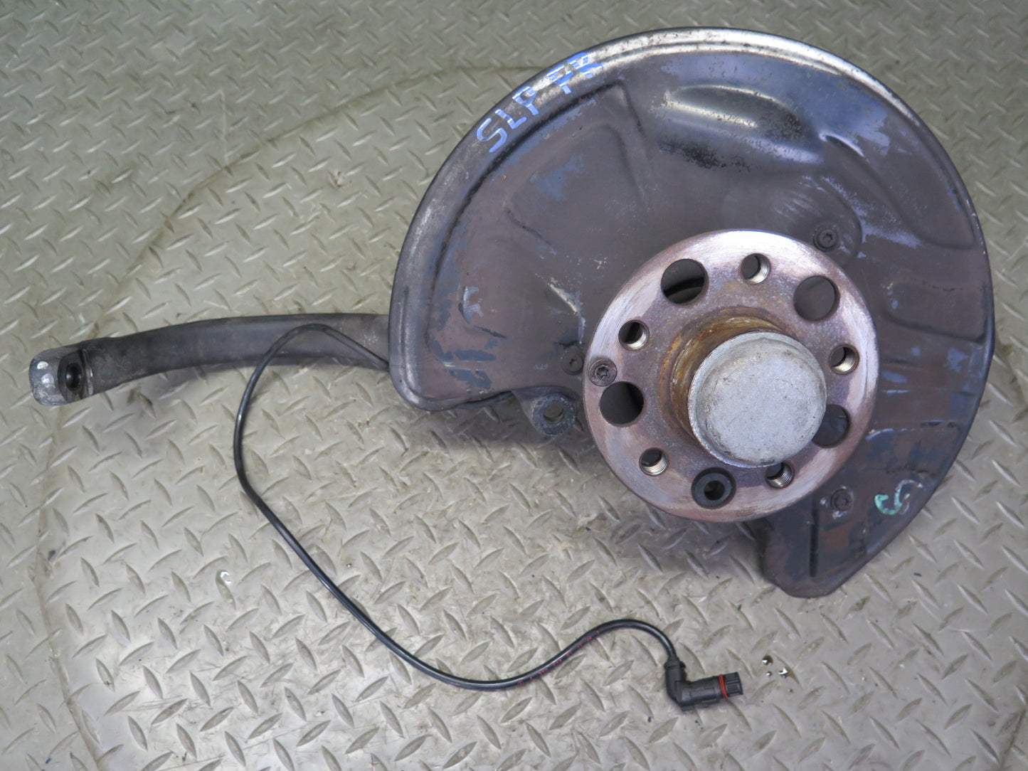 03-08 Mercedes R230 SL500 Front Right Spindle Knuckle Wheel Hub Bearing 130K OEM