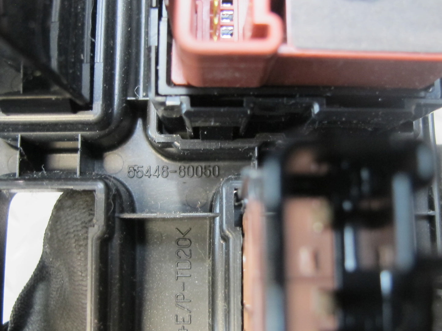 03-09 Lexus UZJ120L GX470 Interior Dimmer Mirror AC 115V Control Switch Panel