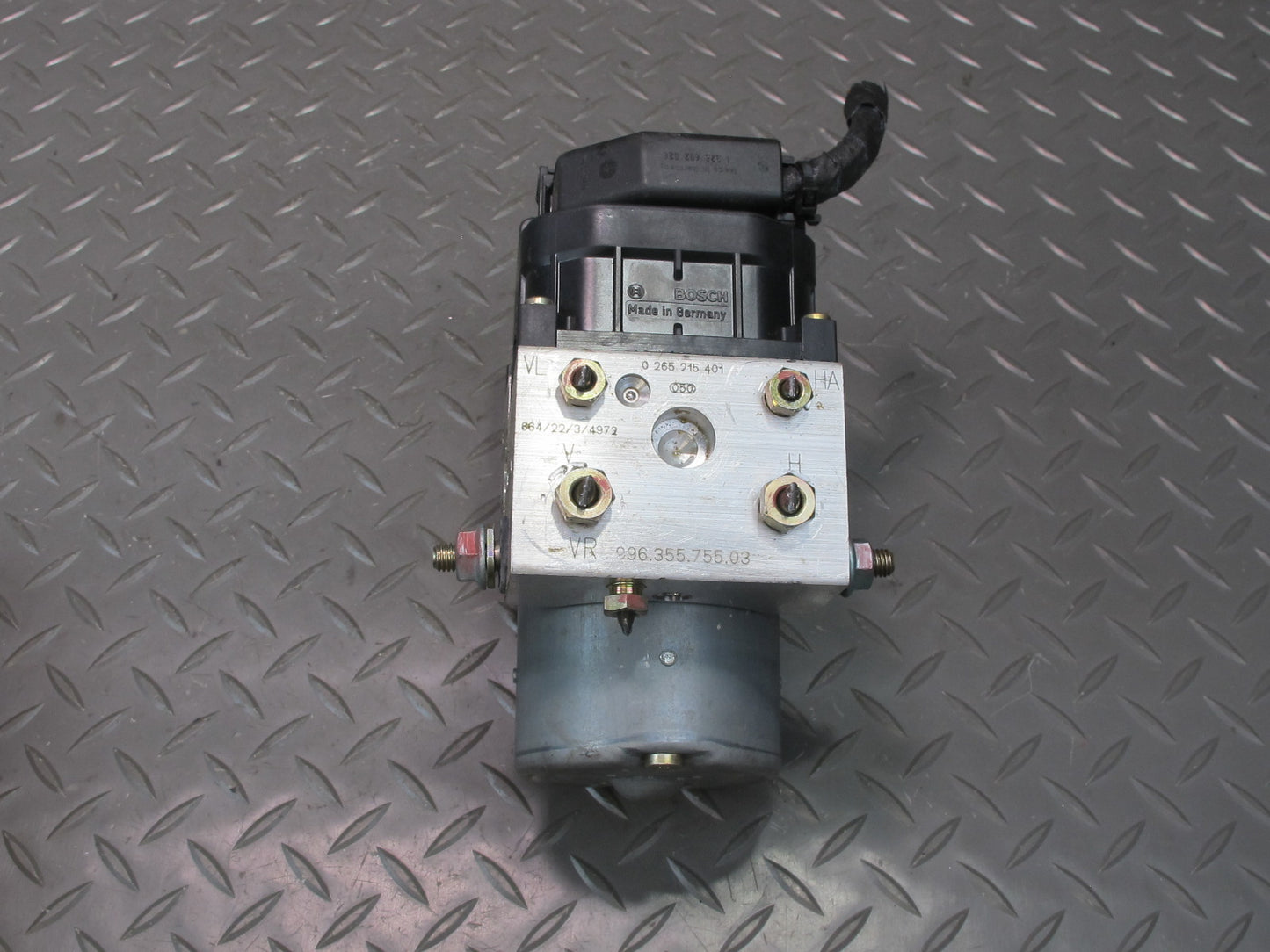 1997-2002 Porsche Boxster 986 Anti Lock Brake ABS Pump Module 0273004178