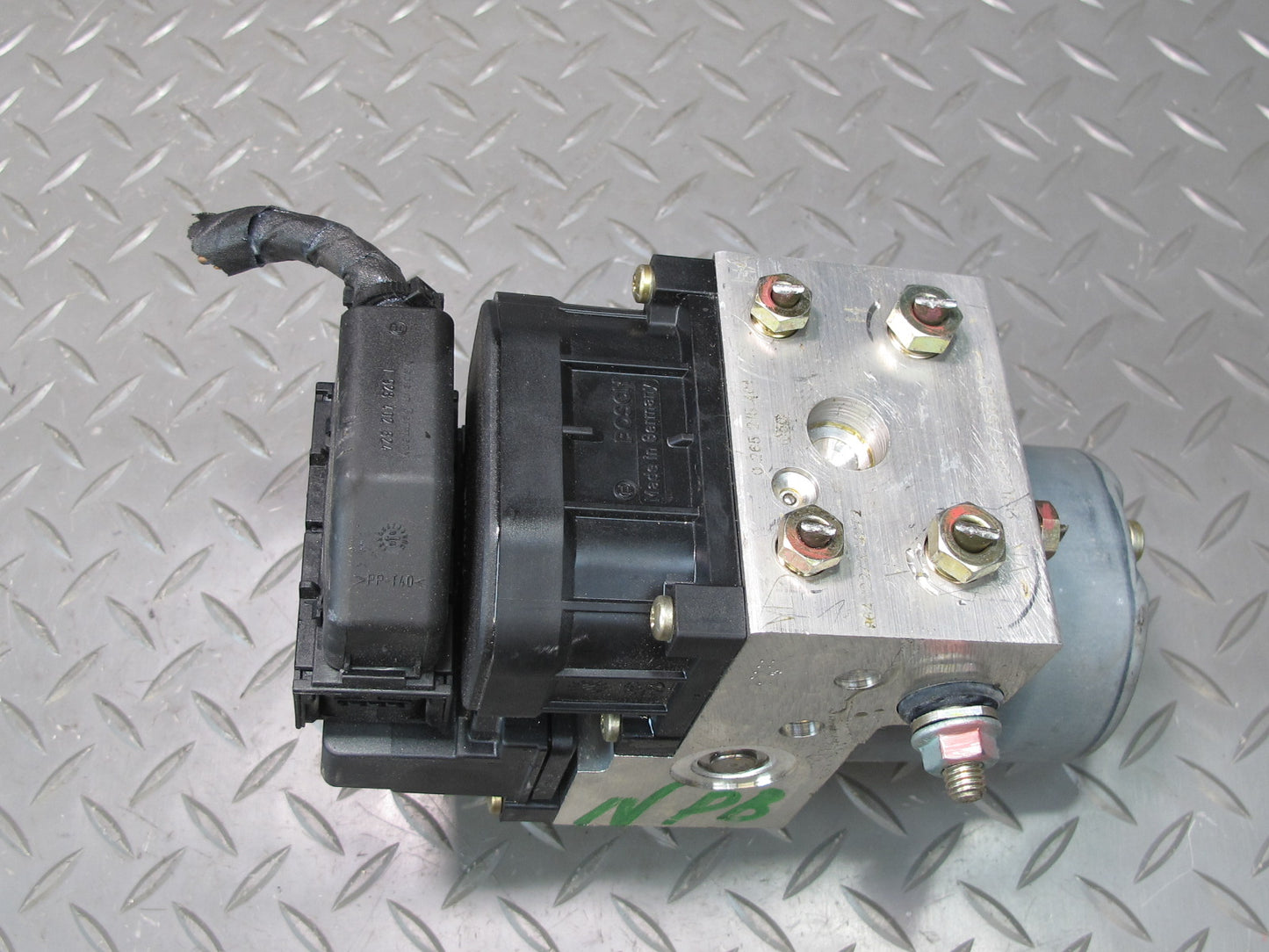 1997-2002 Porsche Boxster 986 Anti Lock Brake ABS Pump Module 0273004178