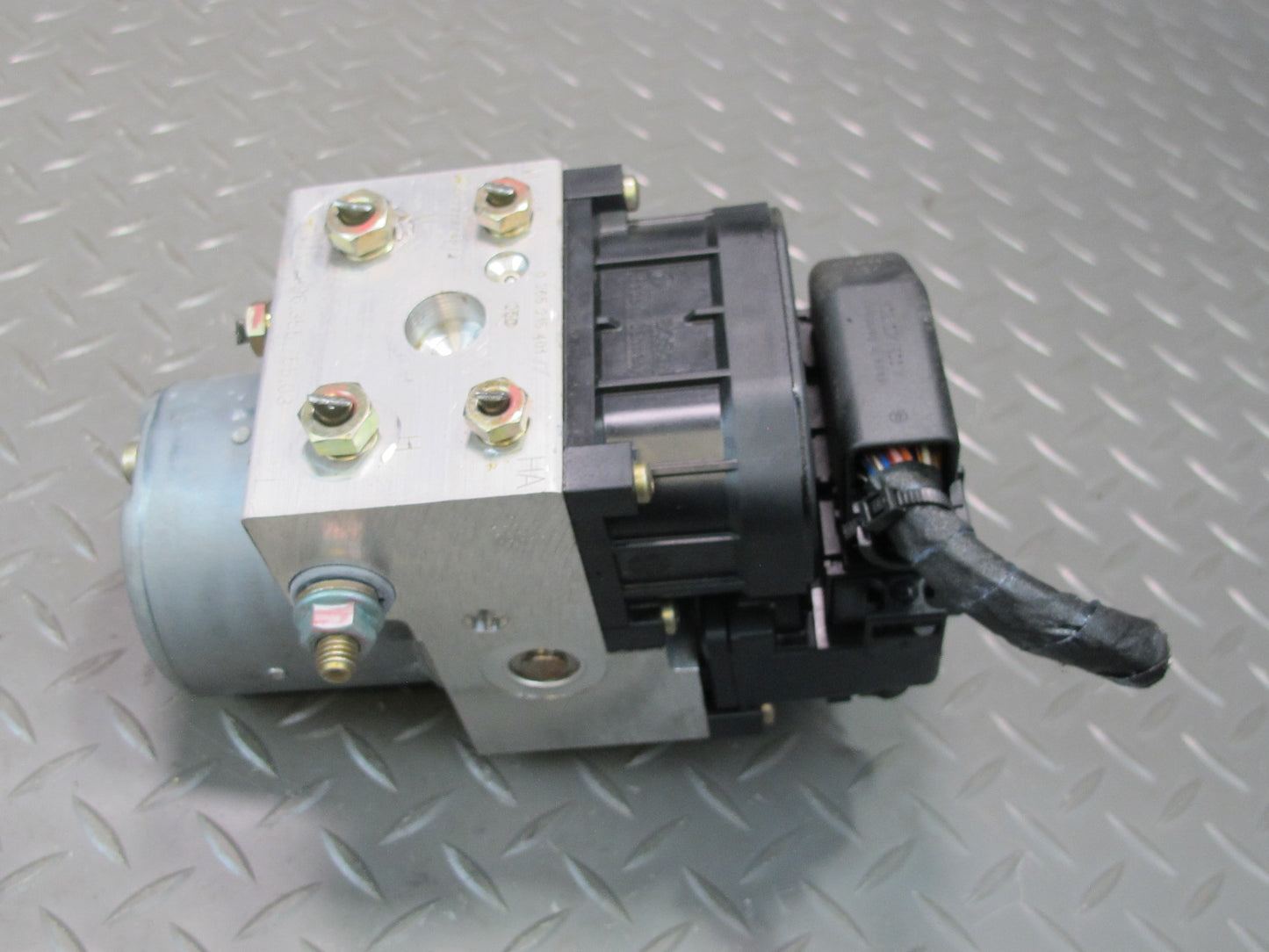 1997-2002 Porsche Boxster 986 Anti Lock Brake ABS Pump Module 0273004178