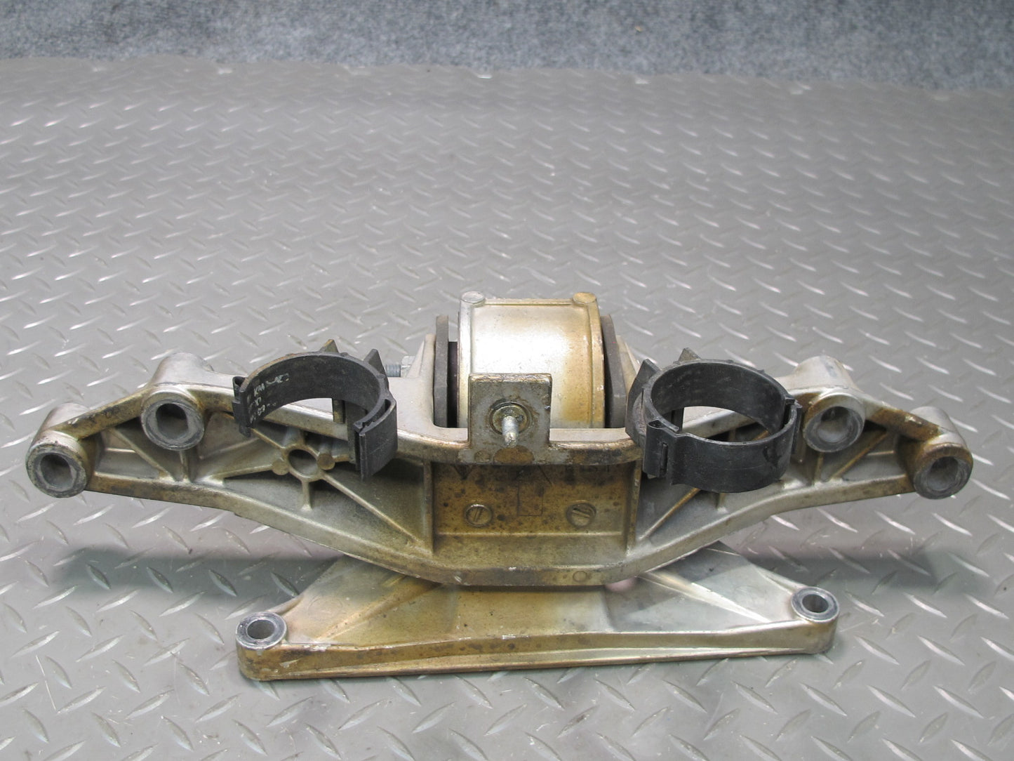 1997-2004 Porsche Boxster 986 Engine Motor Mount Bracket Support 98637530901