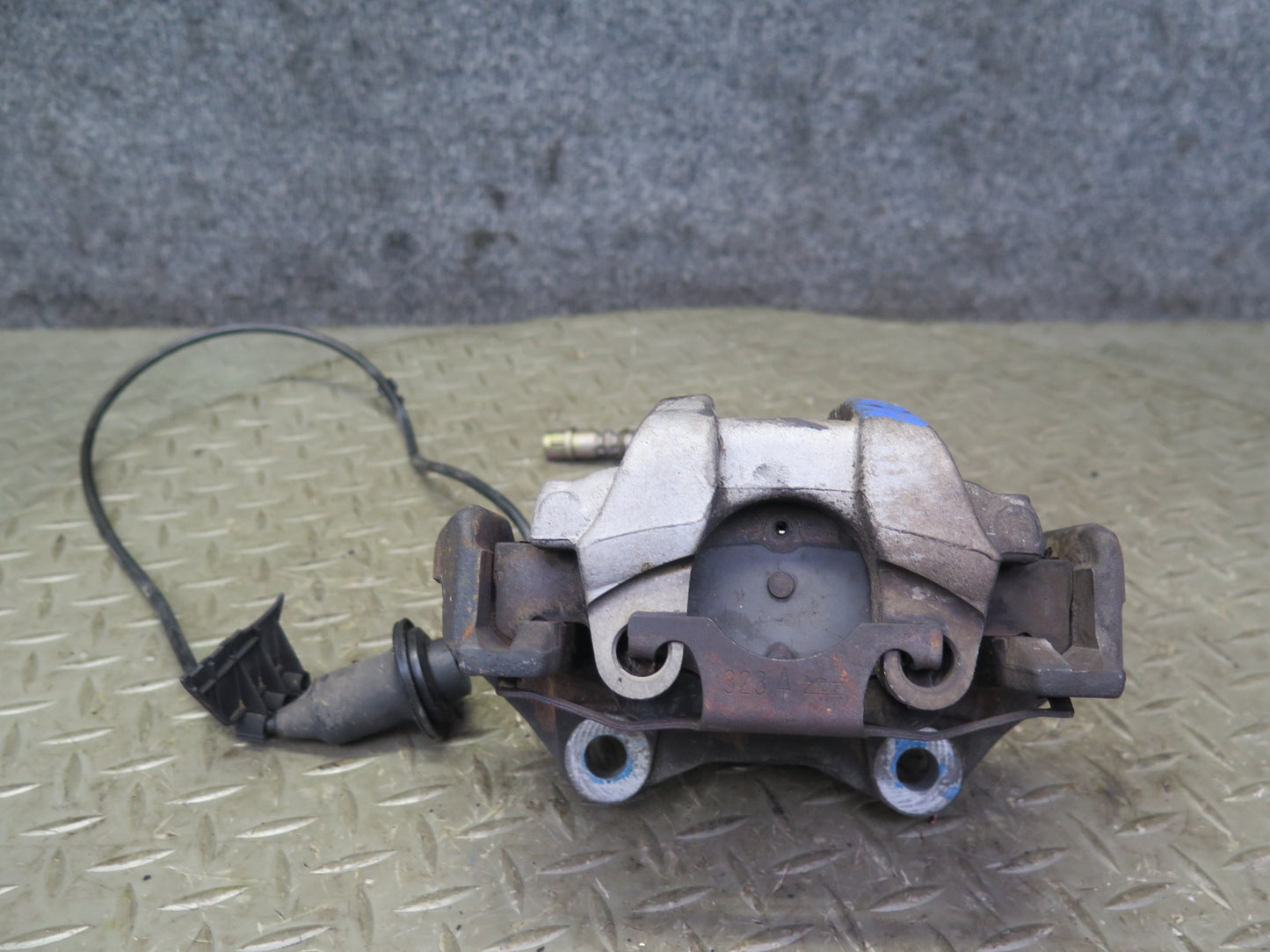 03-06 Mercedes R230 SL500 Set of 2 Rear Left & Right Brake Caliper 130K OEM