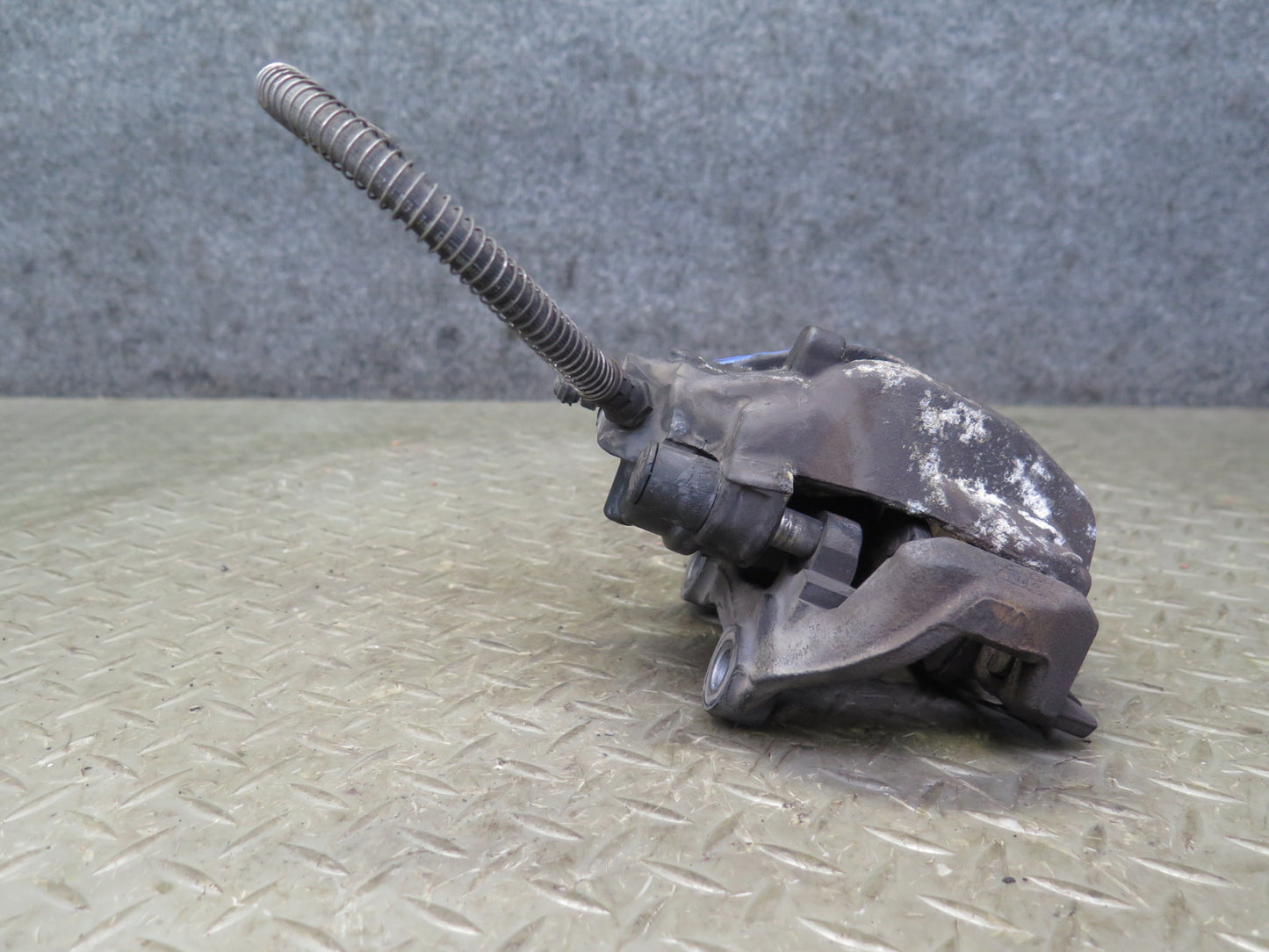 03-06 Mercedes R230 SL500 Set of 2 Rear Left & Right Brake Caliper 130K OEM