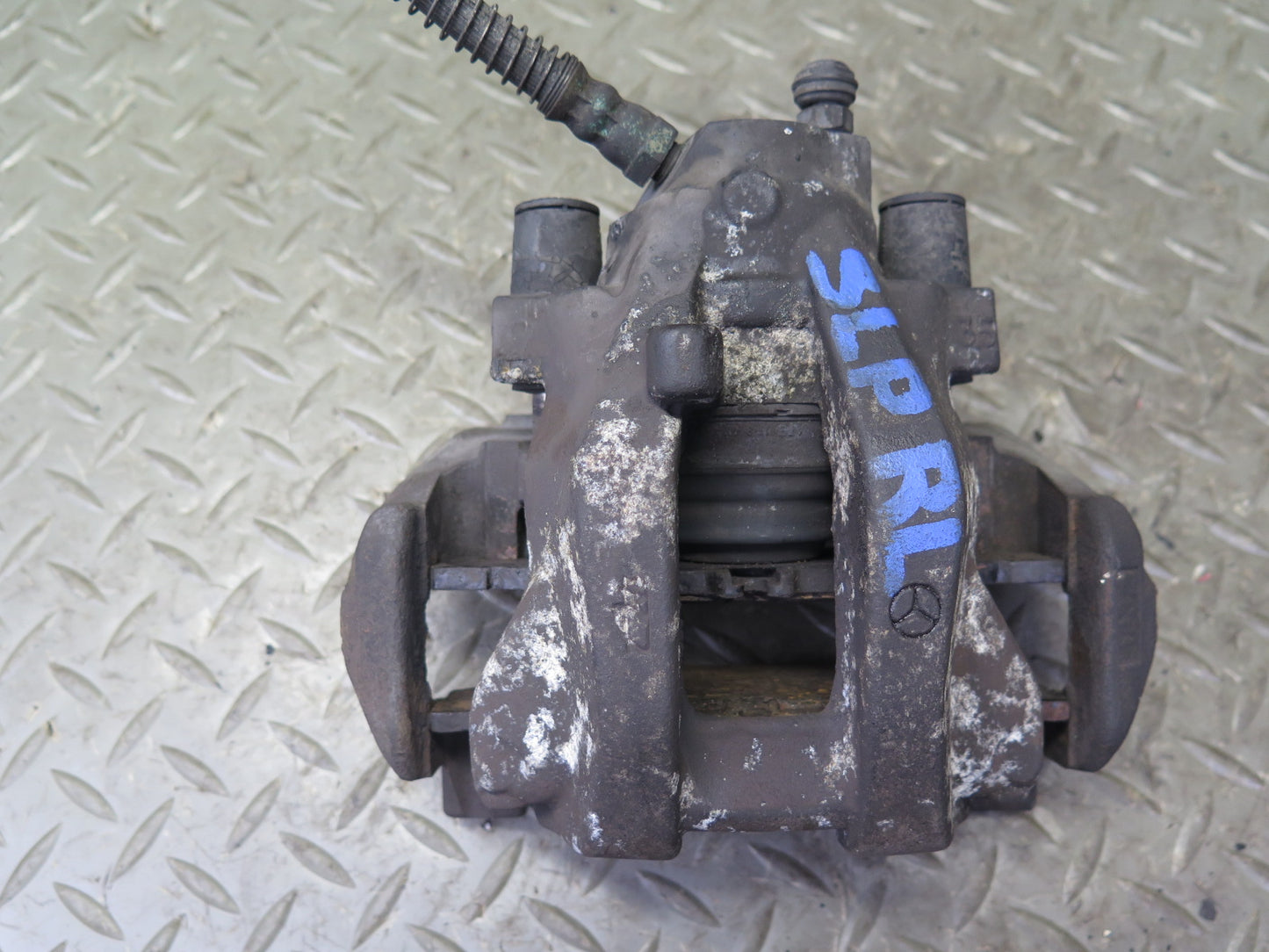 03-06 Mercedes R230 SL500 Set of 2 Rear Left & Right Brake Caliper 130K OEM