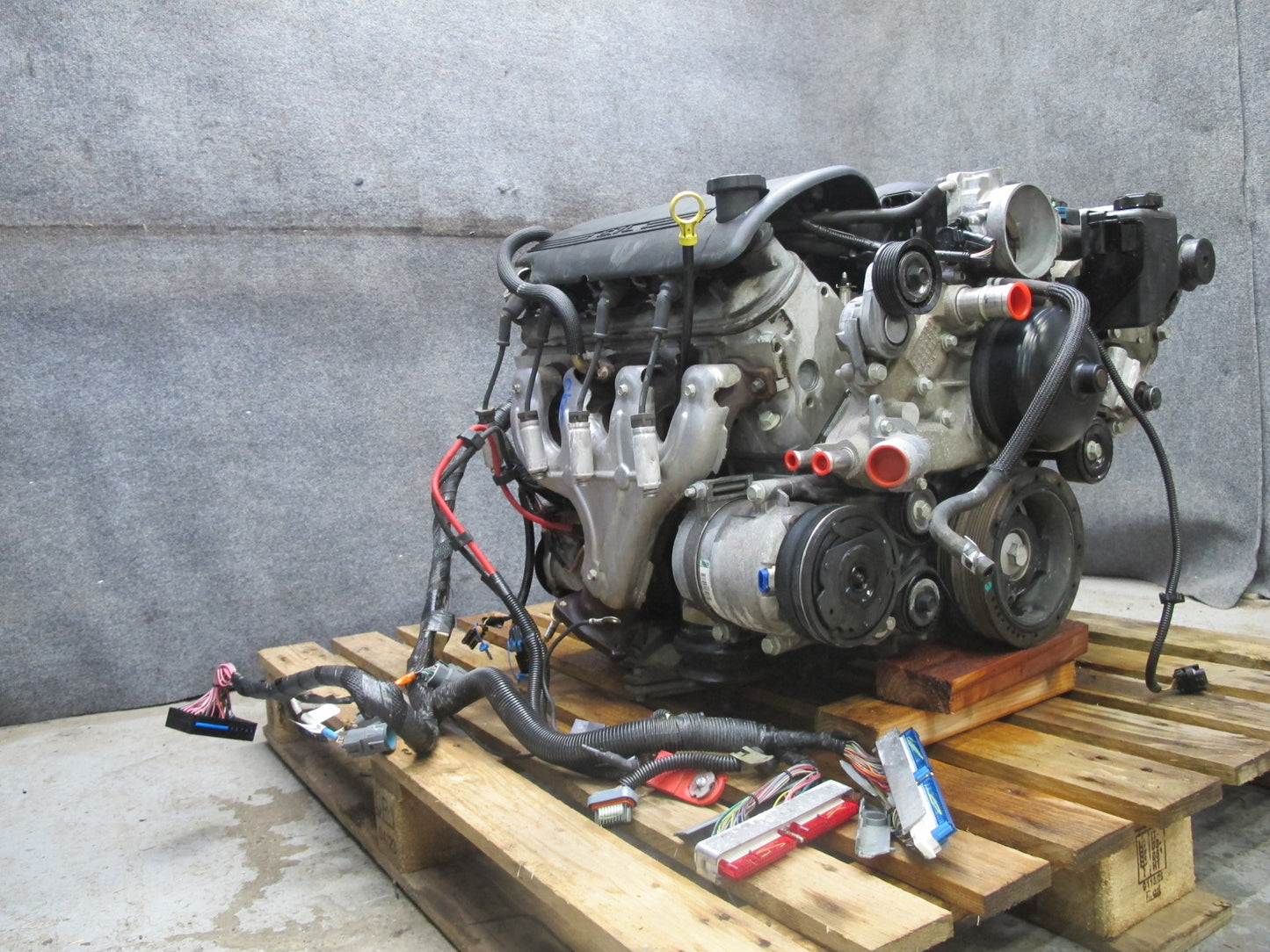 2001 Chevrolet Corvette C5 5.7L LS1 VIN G 8th A/T Complete Engine Motor