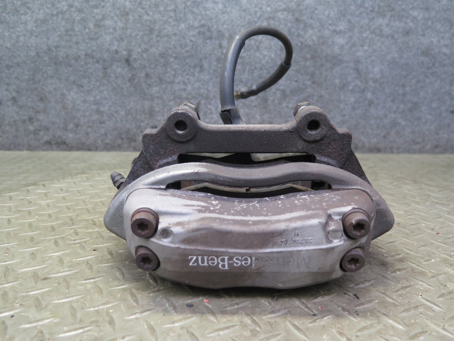 03-06 Mercedes R230 SL500 Set of 2 Front Left & Right Brembo Brake Caliper OEM