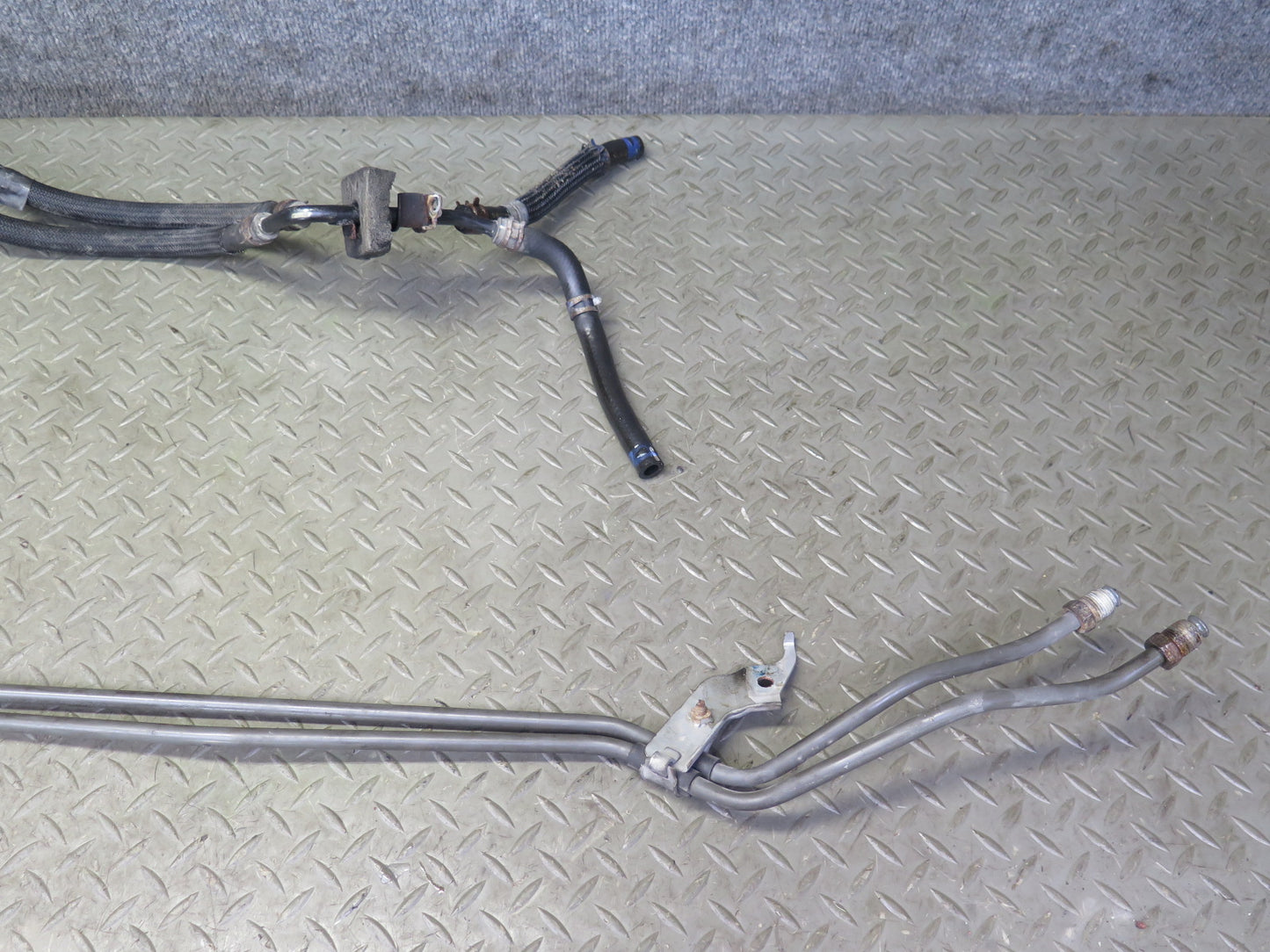 2003-2009 Lexus UZJ120L GX470 Power Steering Cooler Hose Pipe Line Set