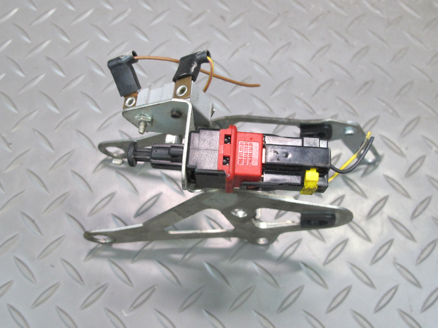 99-04 Porsche Boxster 986 Manual Transmission Clutch & Brake Pedal Support Set