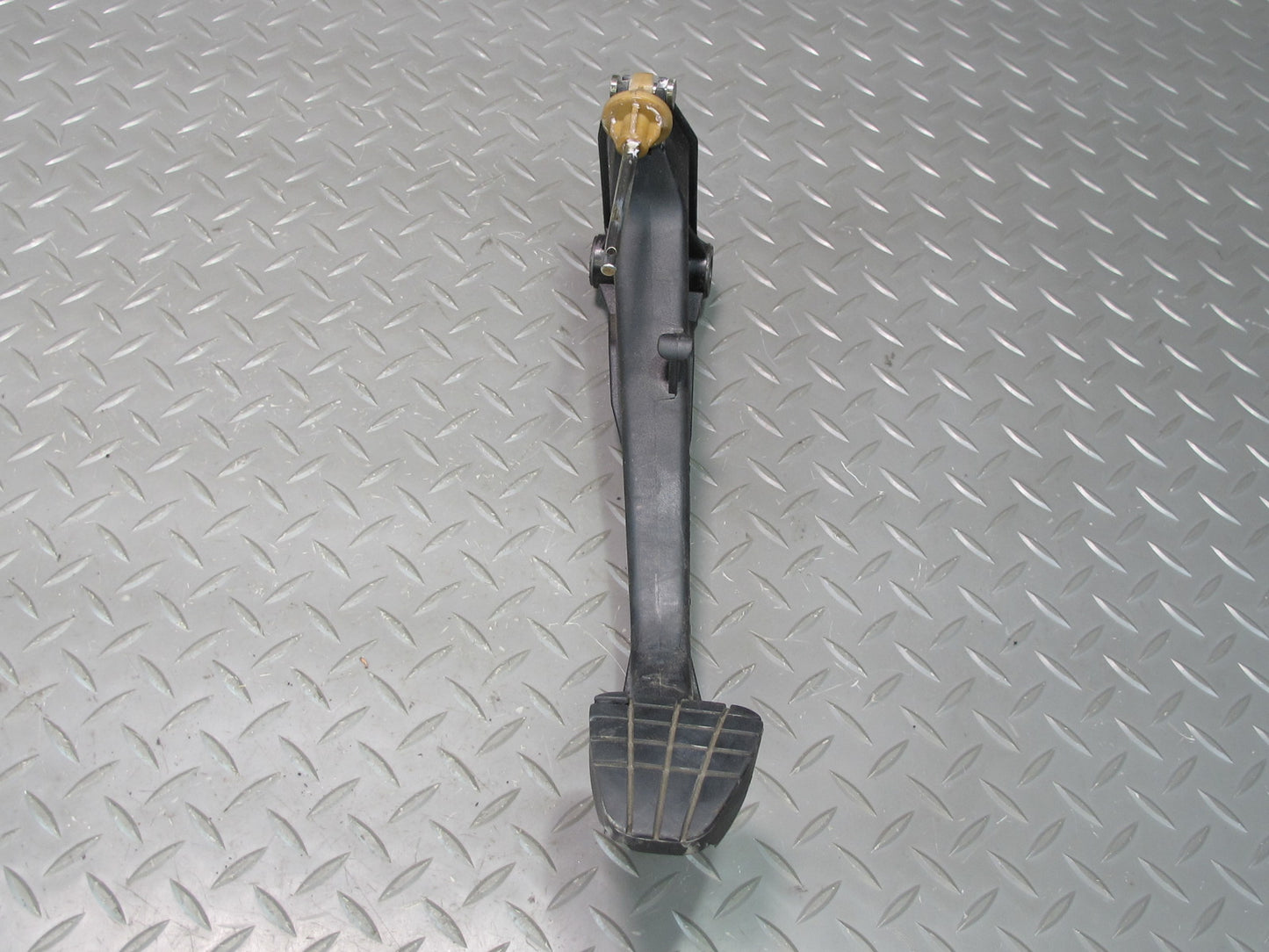 99-04 Porsche Boxster 986 Manual Transmission Clutch & Brake Pedal Support Set