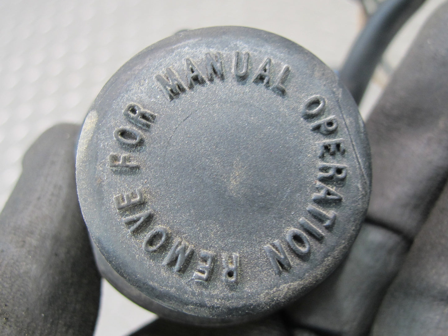 00-04 Chevrolet Corvette C5 Front Right Passenger Side Headlight Motor OEM