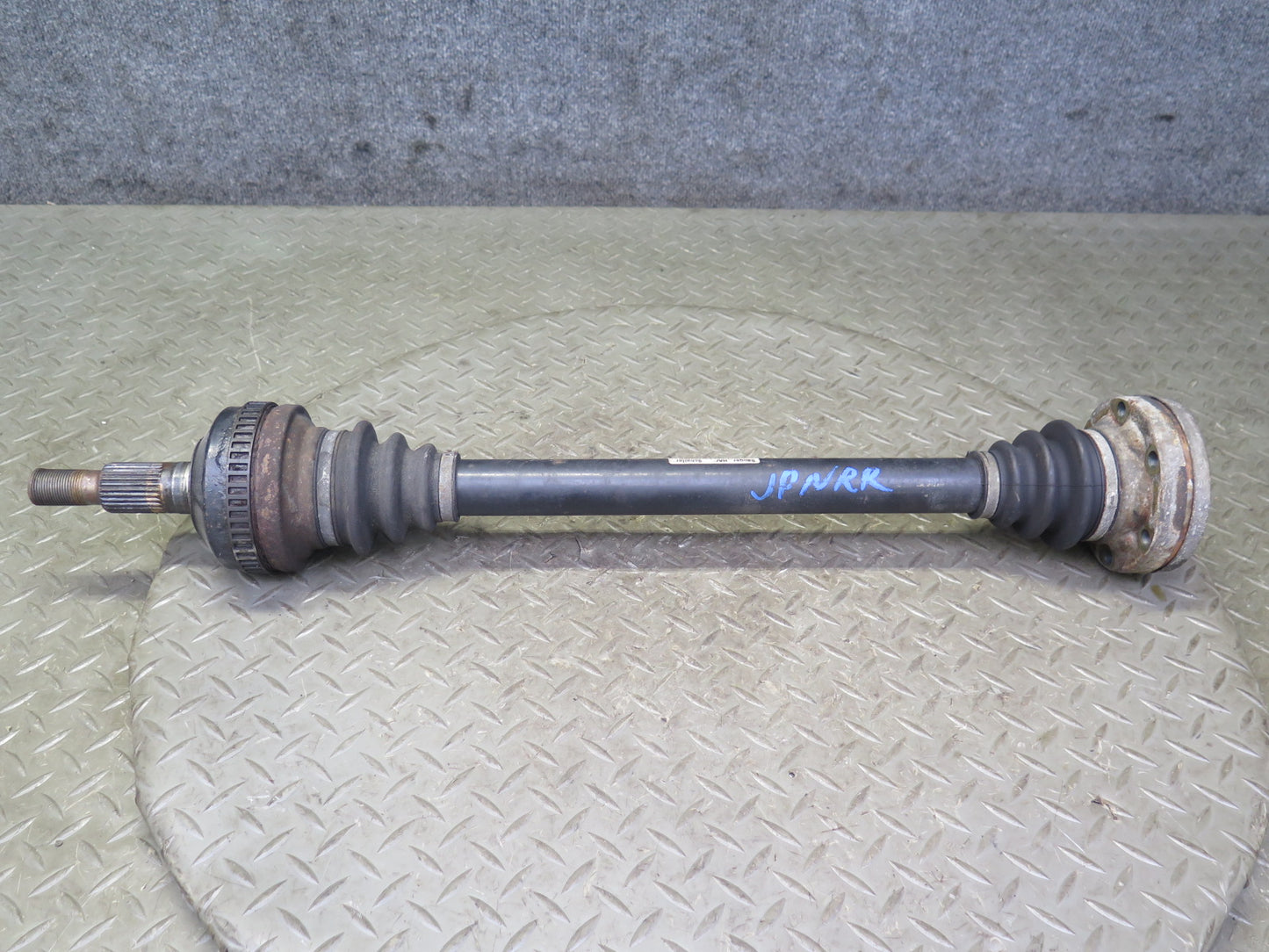1999-2005 Porsche 911 996 Rear Left or Right Suspension Axle Shaft  99633202406