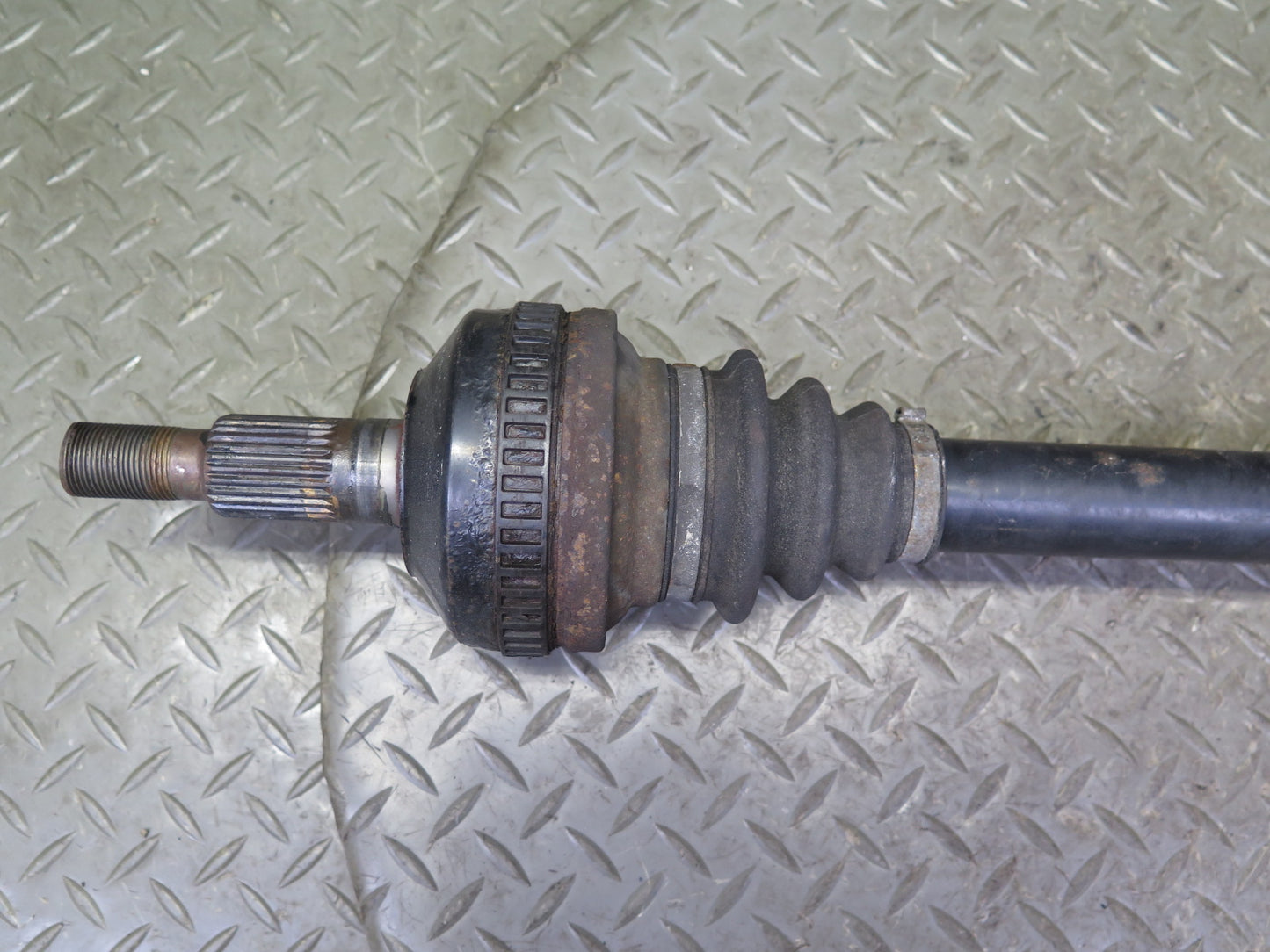 1999-2005 Porsche 911 996 Rear Left or Right Suspension Axle Shaft  99633202406