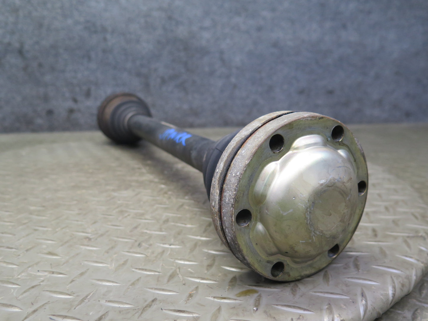 1999-2005 Porsche 911 996 Rear Left or Right Suspension Axle Shaft  99633202406