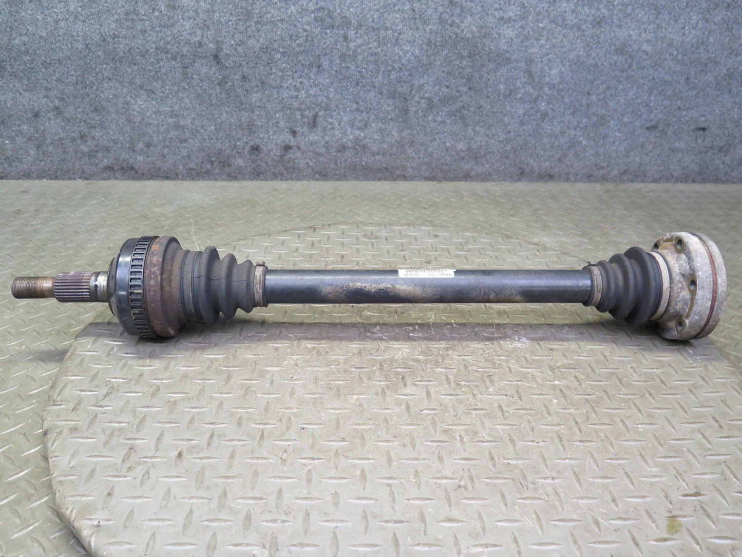 1999-2005 Porsche 911 996 Rear Left or Right Suspension Axle Shaft  99633202406