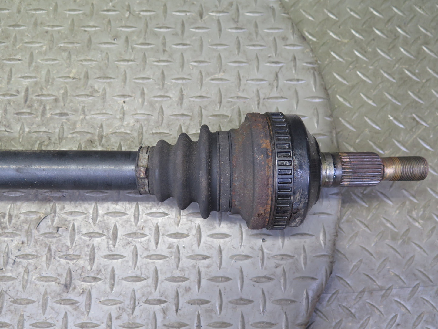 1999-2005 Porsche 911 996 Rear Left or Right Suspension Axle Shaft  99633202406