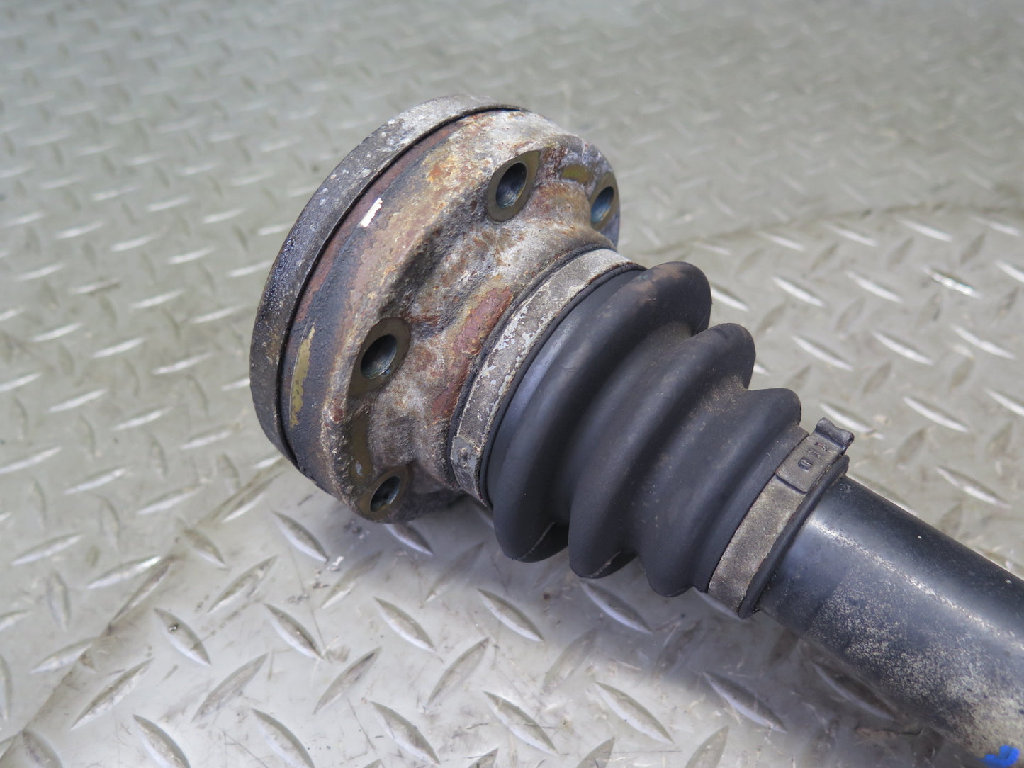 1999-2005 Porsche 911 996 Rear Left or Right Suspension Axle Shaft  99633202406