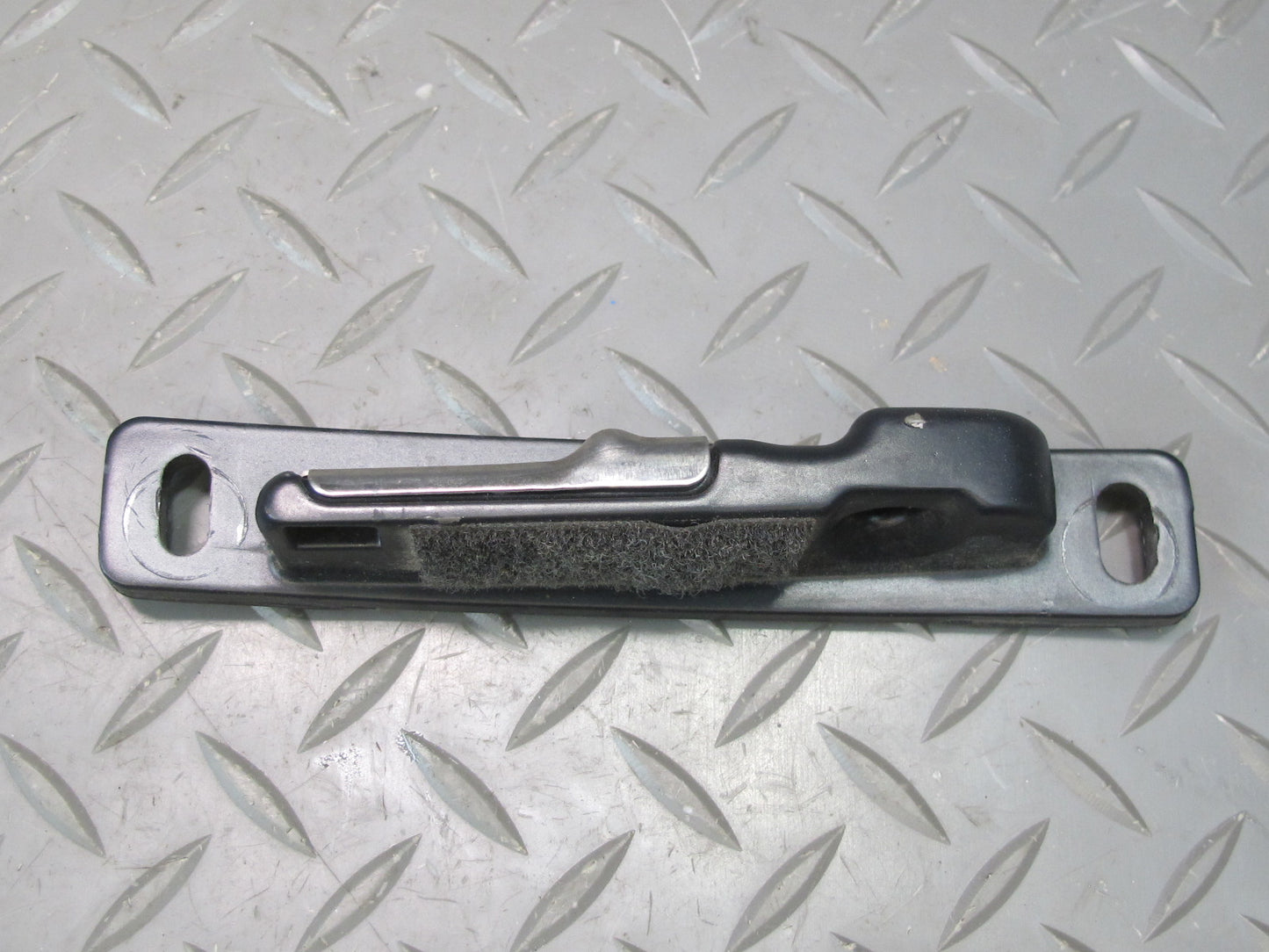 98-04 Chevrolet Corvette C5 TOP Roof Convertible Lock Latch Catch Set OEM