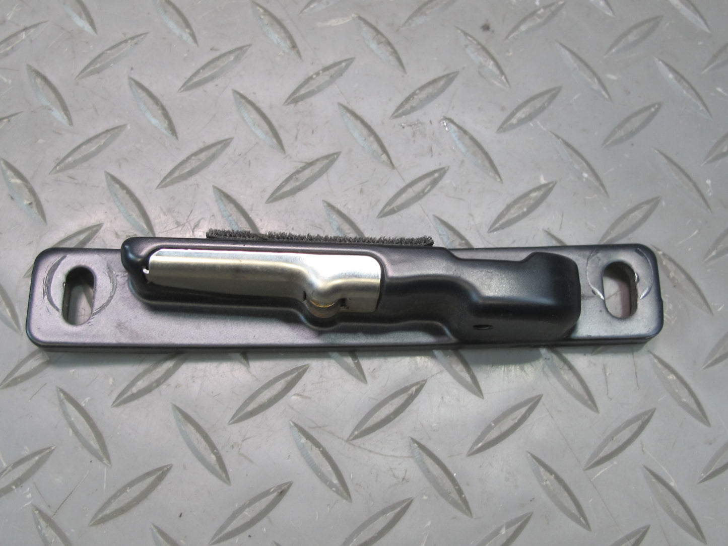 98-04 Chevrolet Corvette C5 TOP Roof Convertible Lock Latch Catch Set OEM