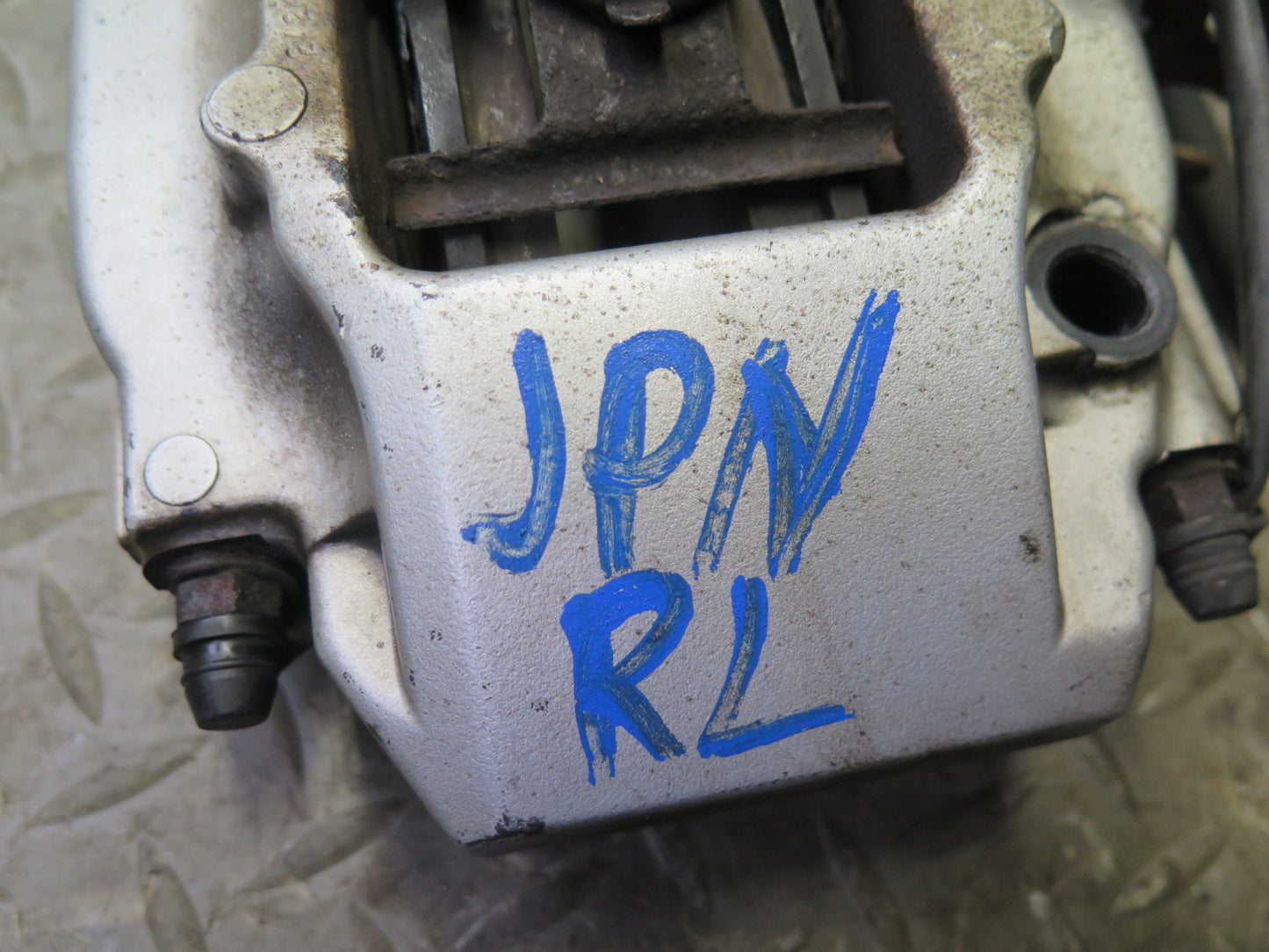 2000-2005 Porsche 911 Carrera 996 AWD Rear Left & Right Brembo Brake Caliper Set